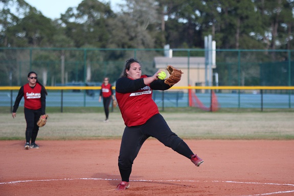 0220_OBO_SOFTBALL_AlanaHand