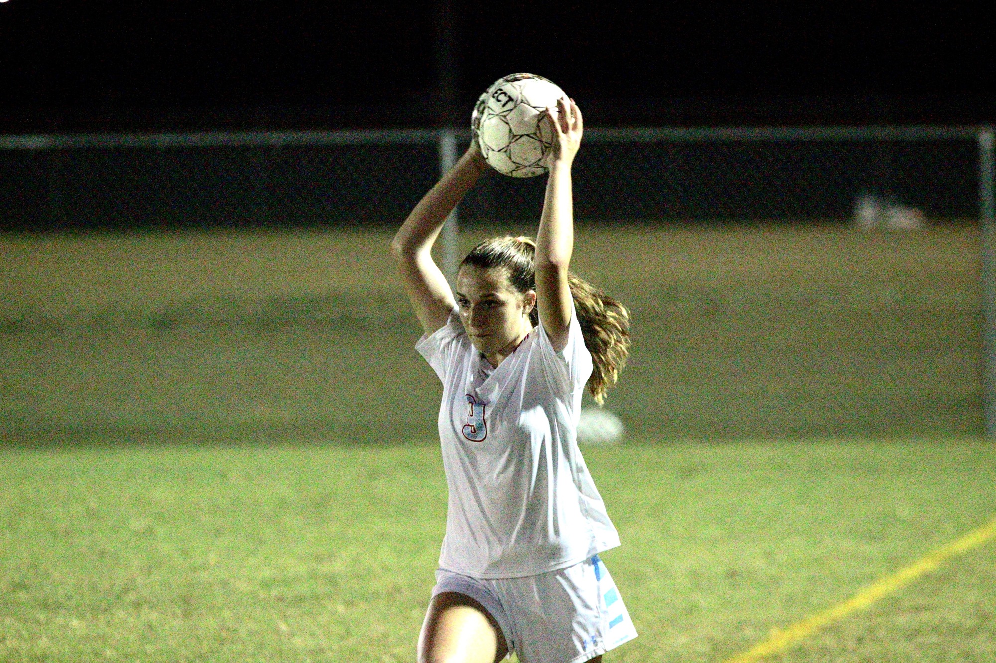 Seabreeze's Ericka Dane throws the ball in against Spruce Creek. File Photo