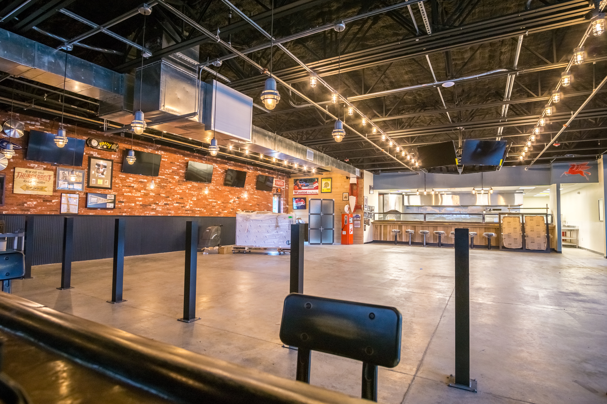 The interior of the new Giuseppe's Steel City Pizza restaurant will feature similar decor to its predecessor next door. Photo by Zach Fedewa