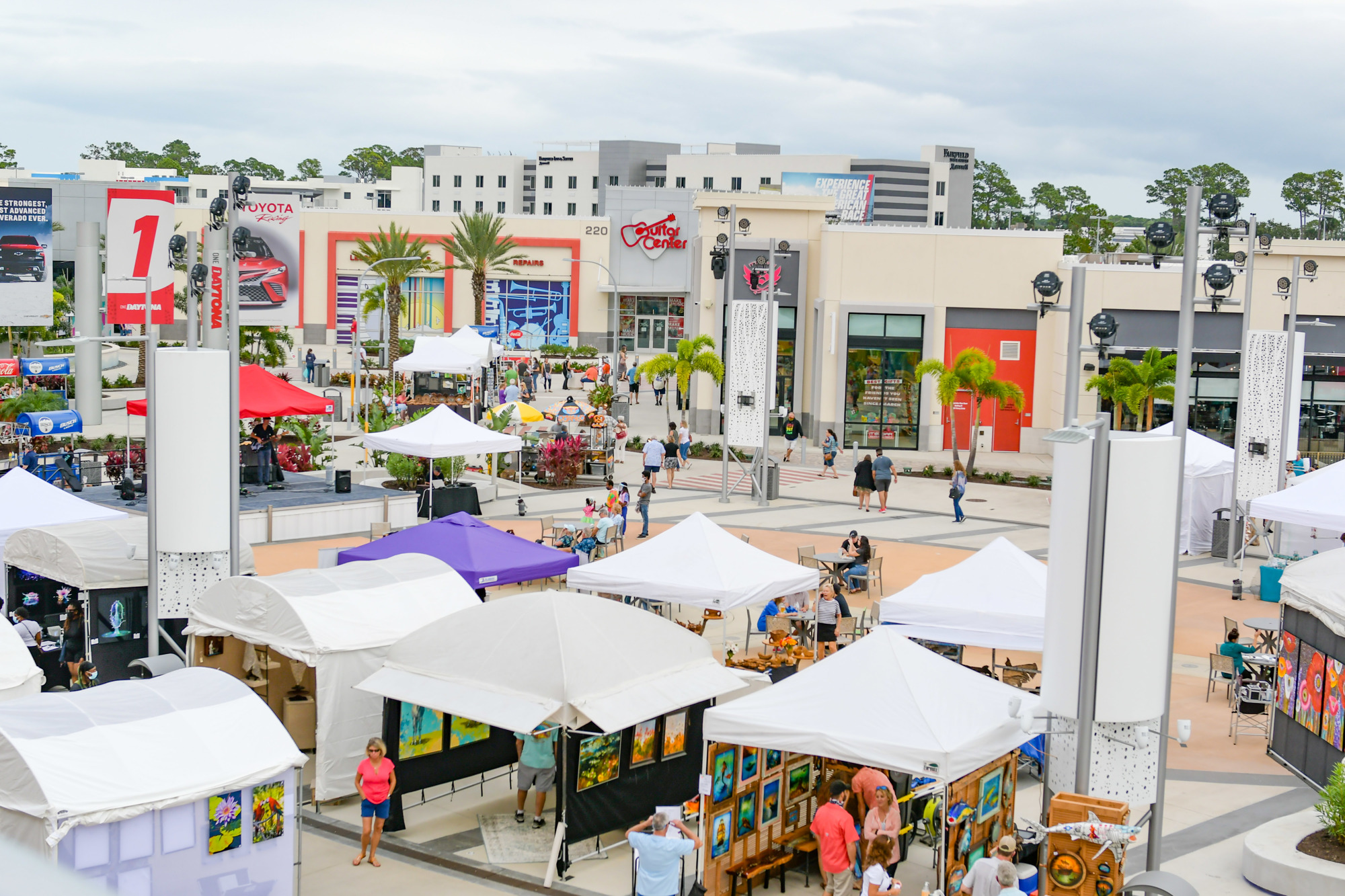 One Daytona's first Brushes, Bites and Blues festival was spread out over the shopping and restaurant district. Courtesy photo