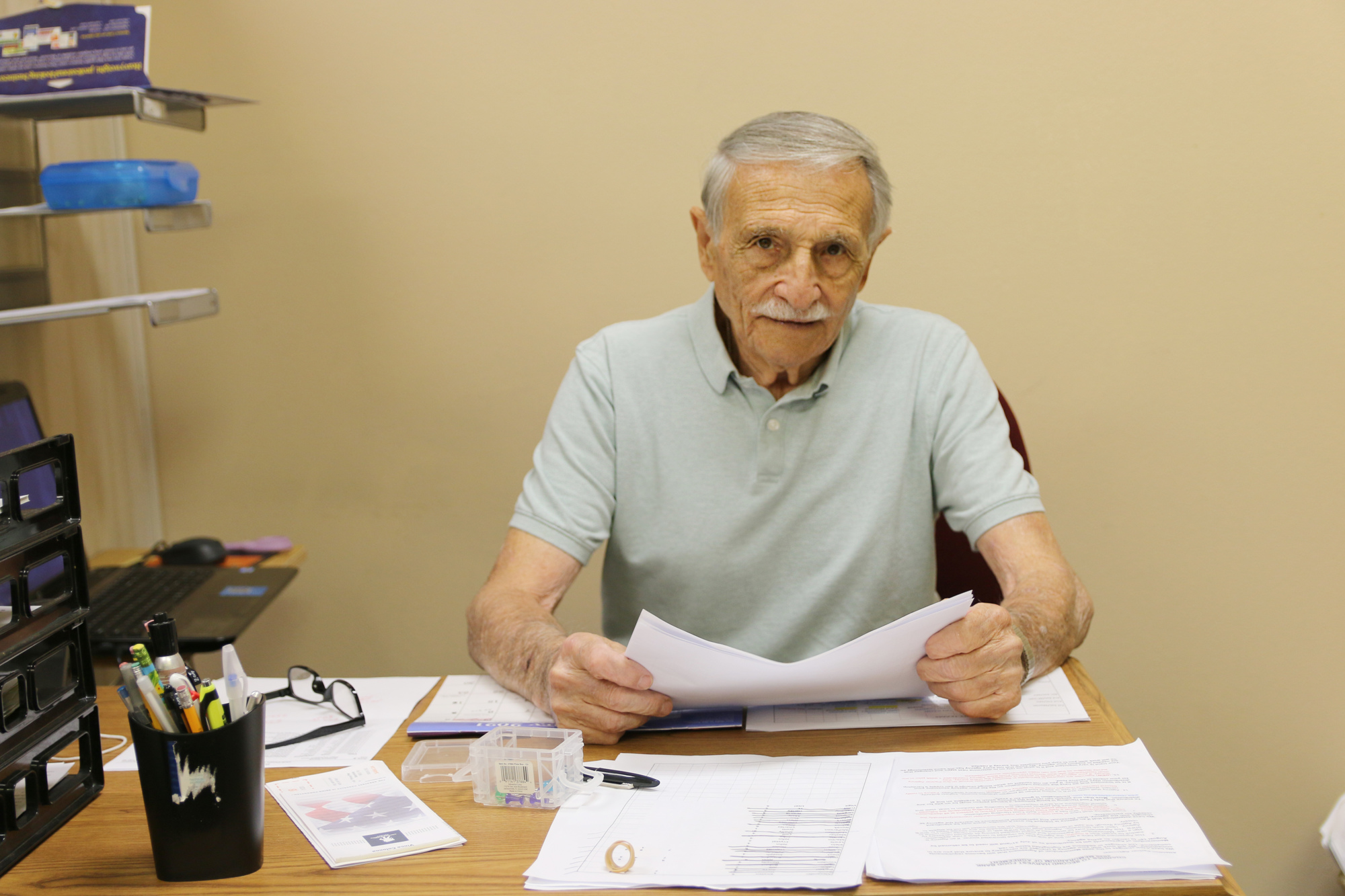 Vince Colonna coordinates much of the volunteering work for the food pantry. Photo by Jarleene Almenas