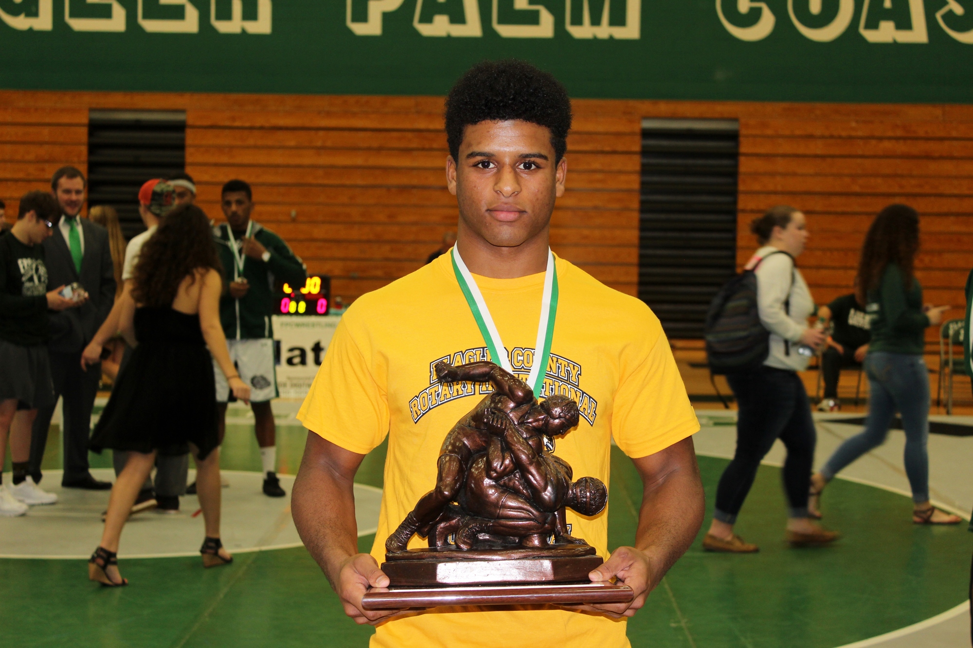 Kaz Maia won the Rotary Outstanding Wrestler Award for his win over state champion James Nereim.