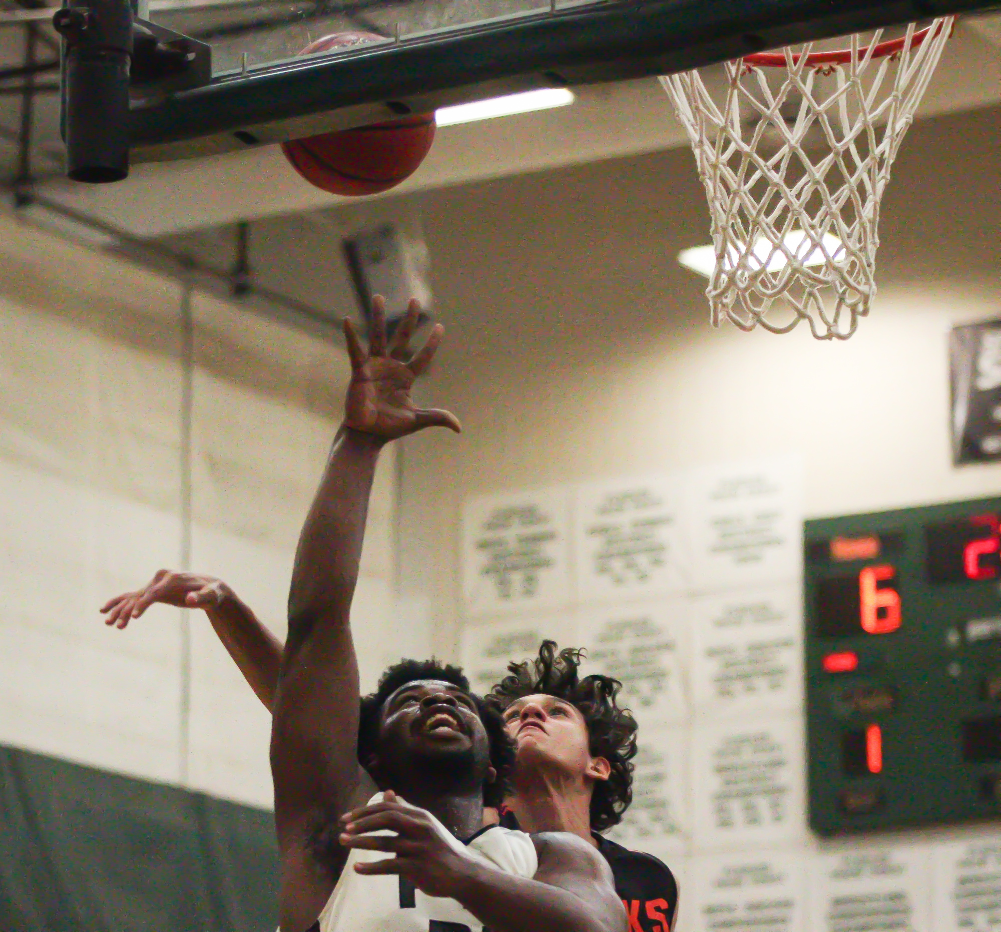 The Bulldogs' D'Mahgio Warren attempts a layup in a game against Spruce Creek during the 2018-19 regular season. File photo