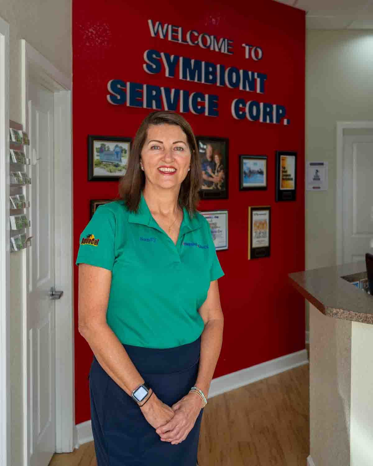 Lori Sax. Sandy King has owned Symbiont Service Corp. since 2007.
