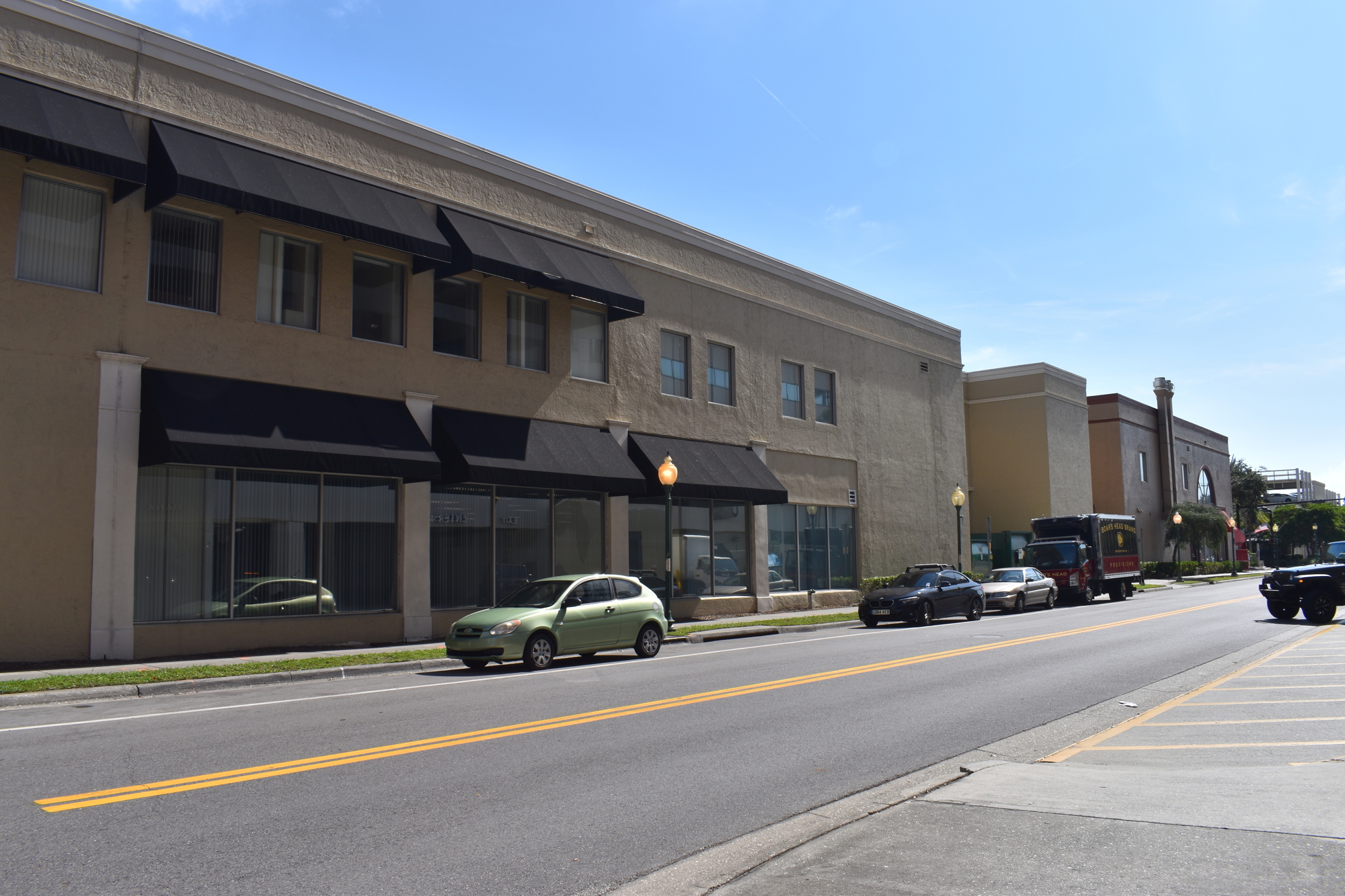 Belpointe REIT plans to develop apartments, new office space and parking at the Main Plaza complex.