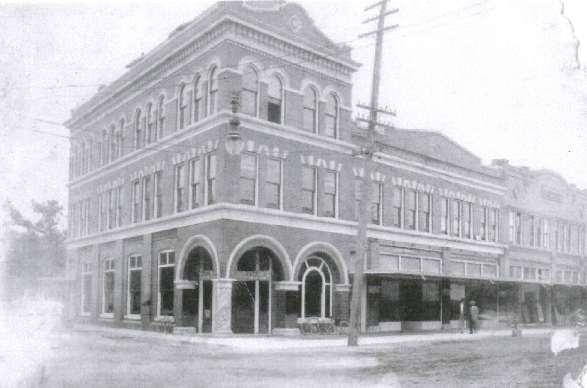 Courtesy. Known locally as the Bank of Fort Myers & Trust Building, the complex was built in 1911. 