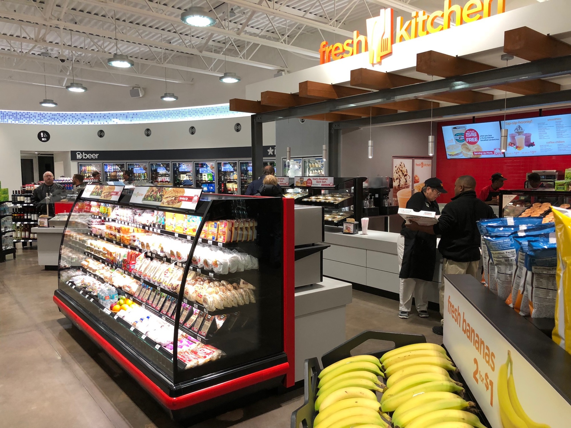 The store features Gate’s Fresh Kitchen fast-casual café, Yobe frozen yogurt and Best Bean Coffee.  (Photo by Karen Bune Mathis)
