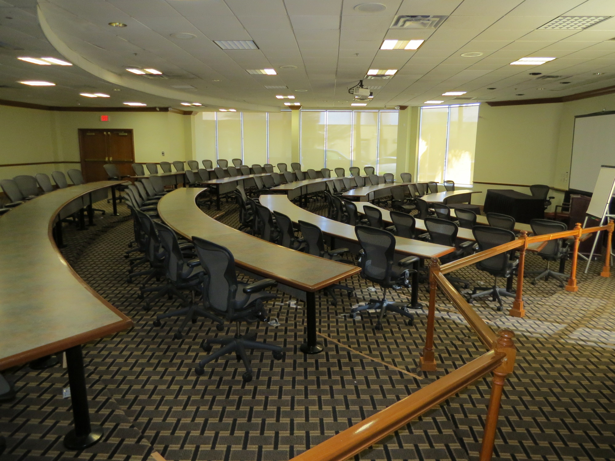 The hotel’s Compass Room meeting space seats 85 theater-style and accommodates 135 seats total.
