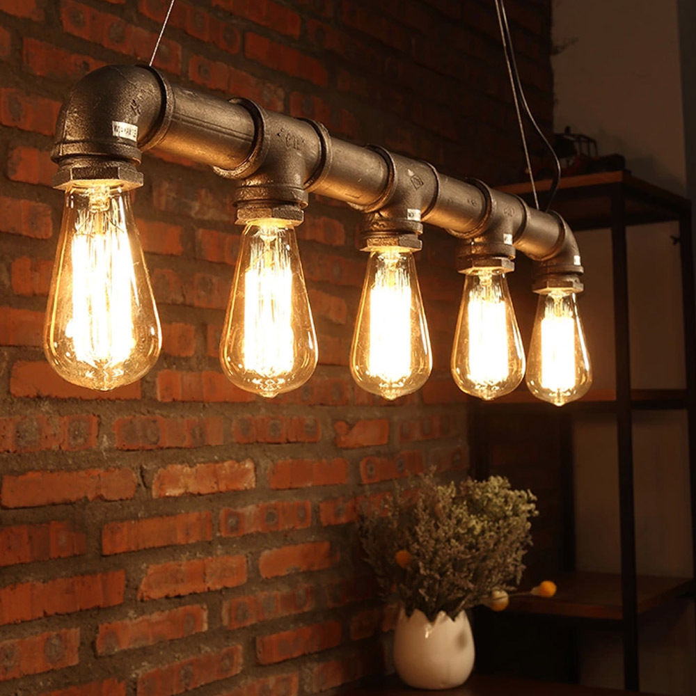 Thomas Edison might recognize the look of these modern old-looking lights, but now they’re LED instead of incandescent.