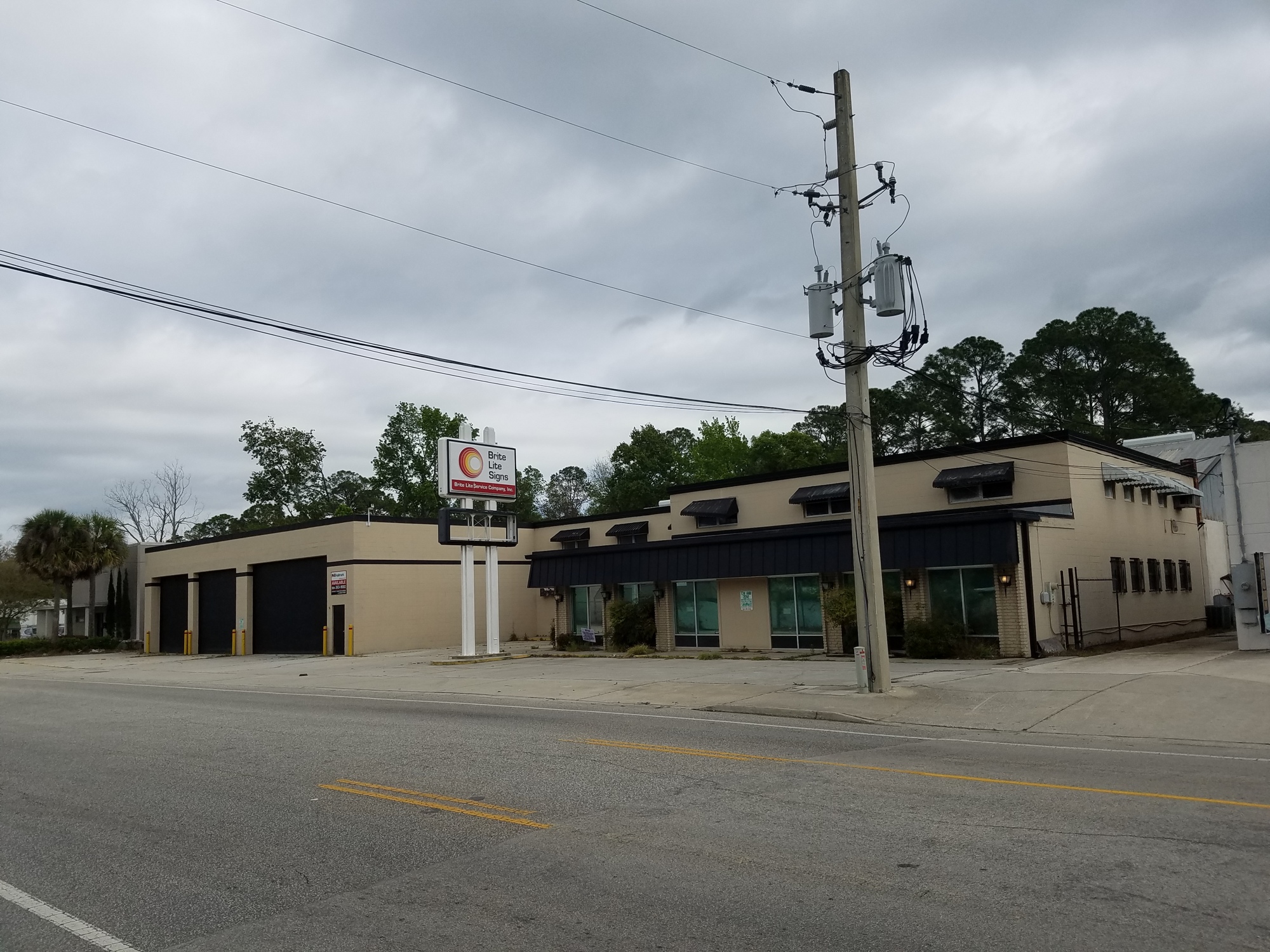 Multiple zoning  deviations are sought at 3633 St. Augustine Road for a Caliber Collision repair facility.
