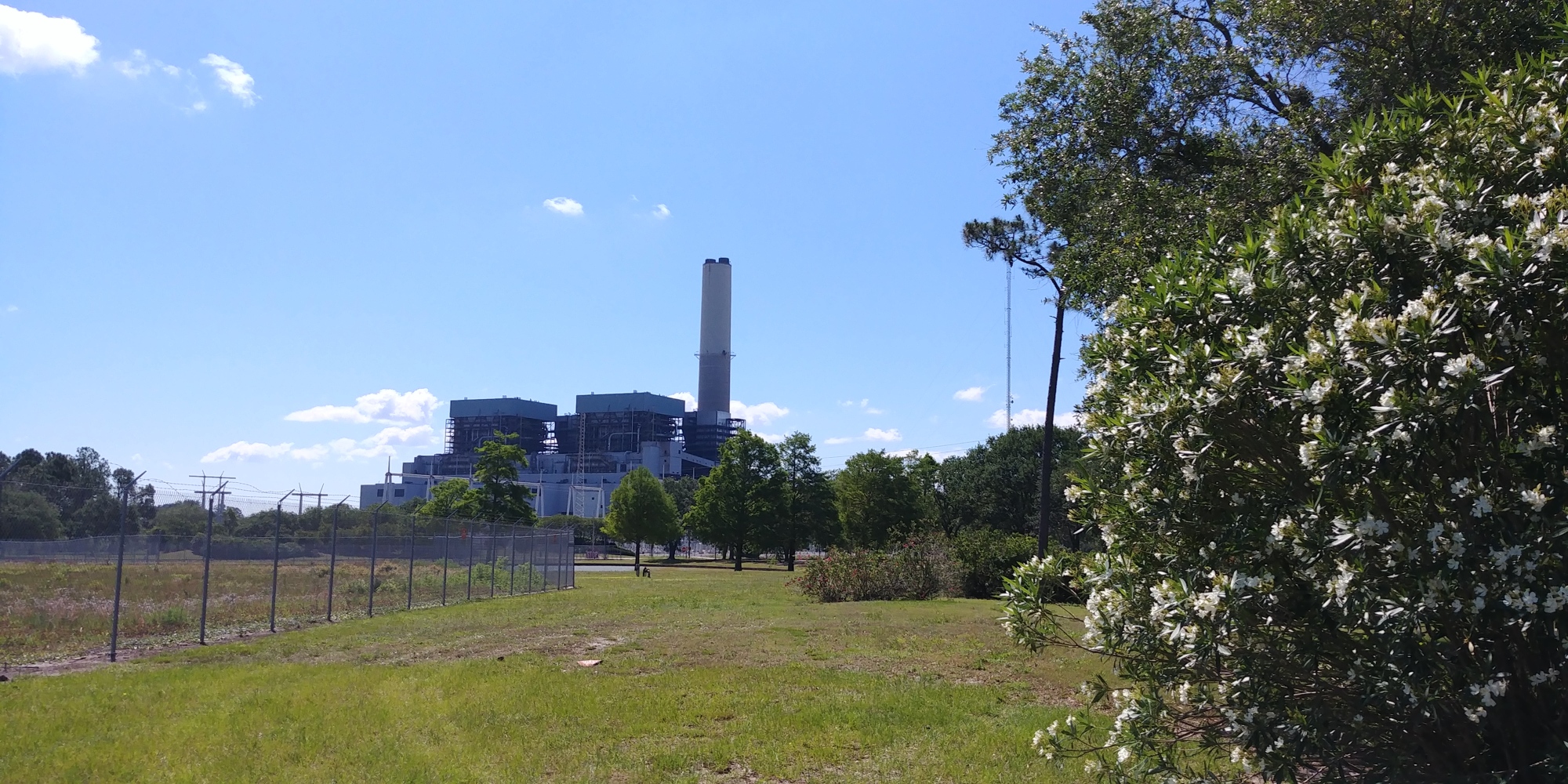 The final phase of the demolition of the St. Johns River Power Park will be the demolition of its 640-foot-tall smokestack because it is the tallest structure with aerial warning lights. 