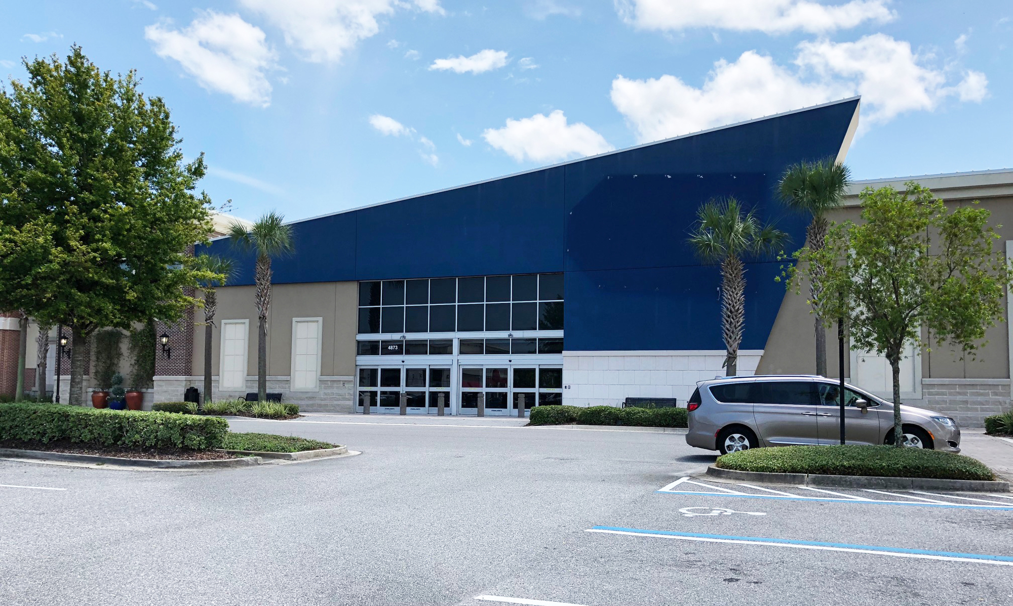 Sprouts is coming to the former Best Buy space at The Markets at Town Center.