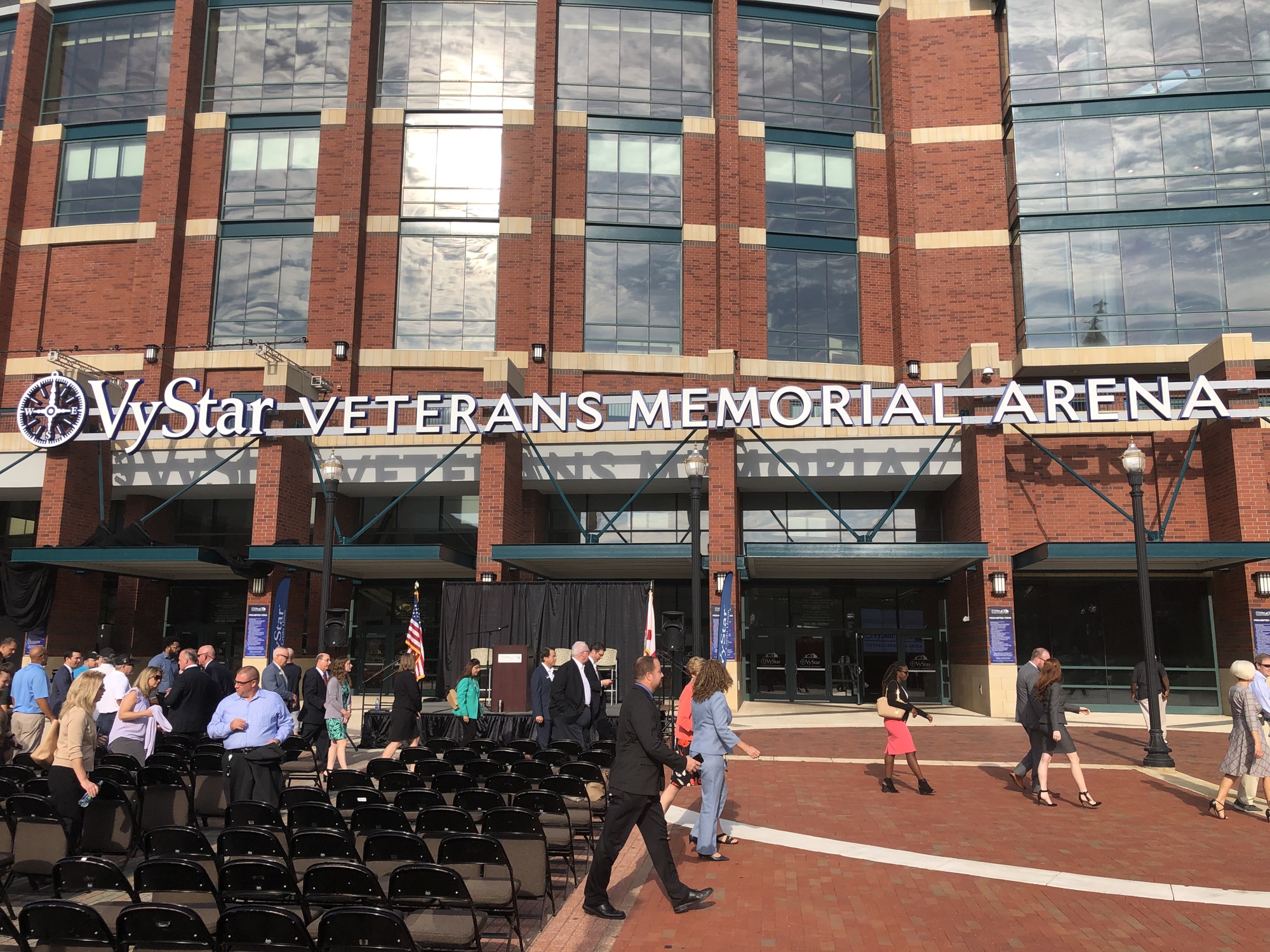 Naming Rights Deal With VyStar Proposed For Jacksonville Veterans Memorial  Arena