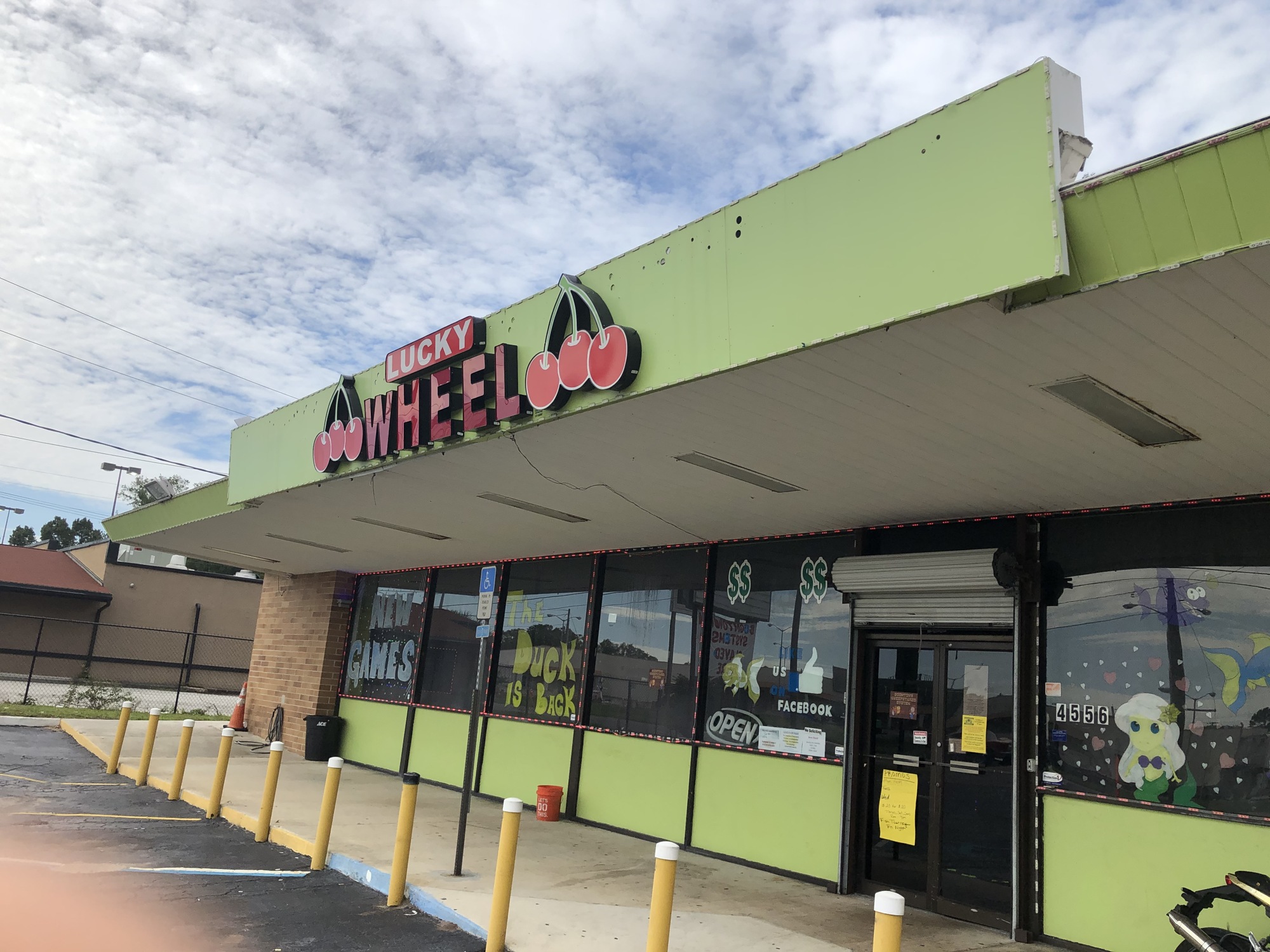 A cease-and-desist letter was taped to the door of the Lucky Wheel Arcade at 4556 Blanding Blvd.