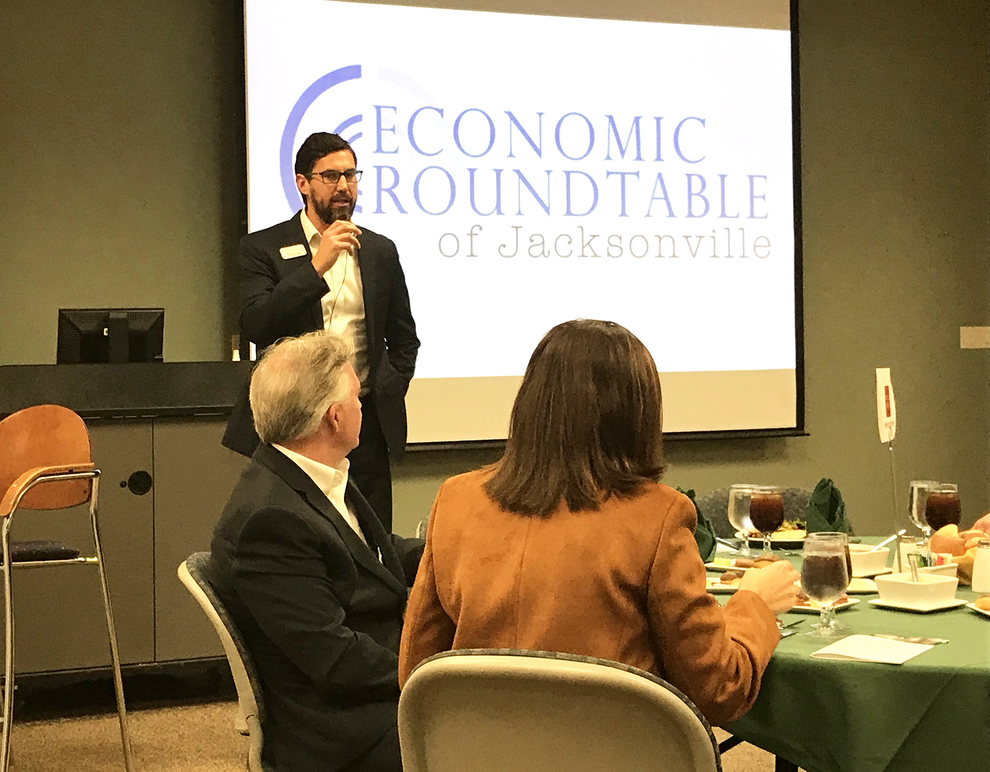 Daniel Gilham, president of the Economic Roundtable of Jacksonville, speaks at the luncheon Tuesday.