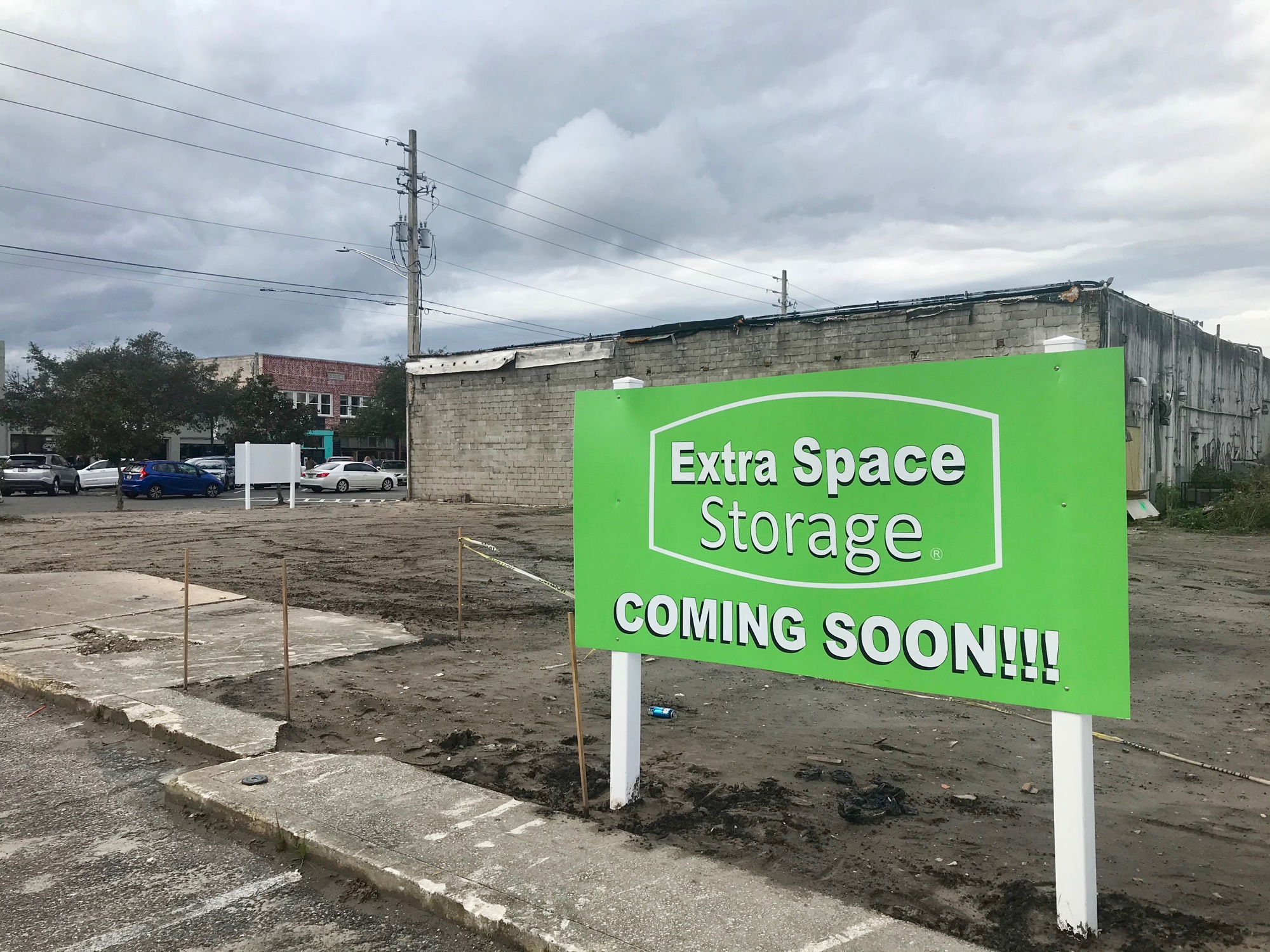 The storage facility will be branded Extra Space Storage, which will manage the center.