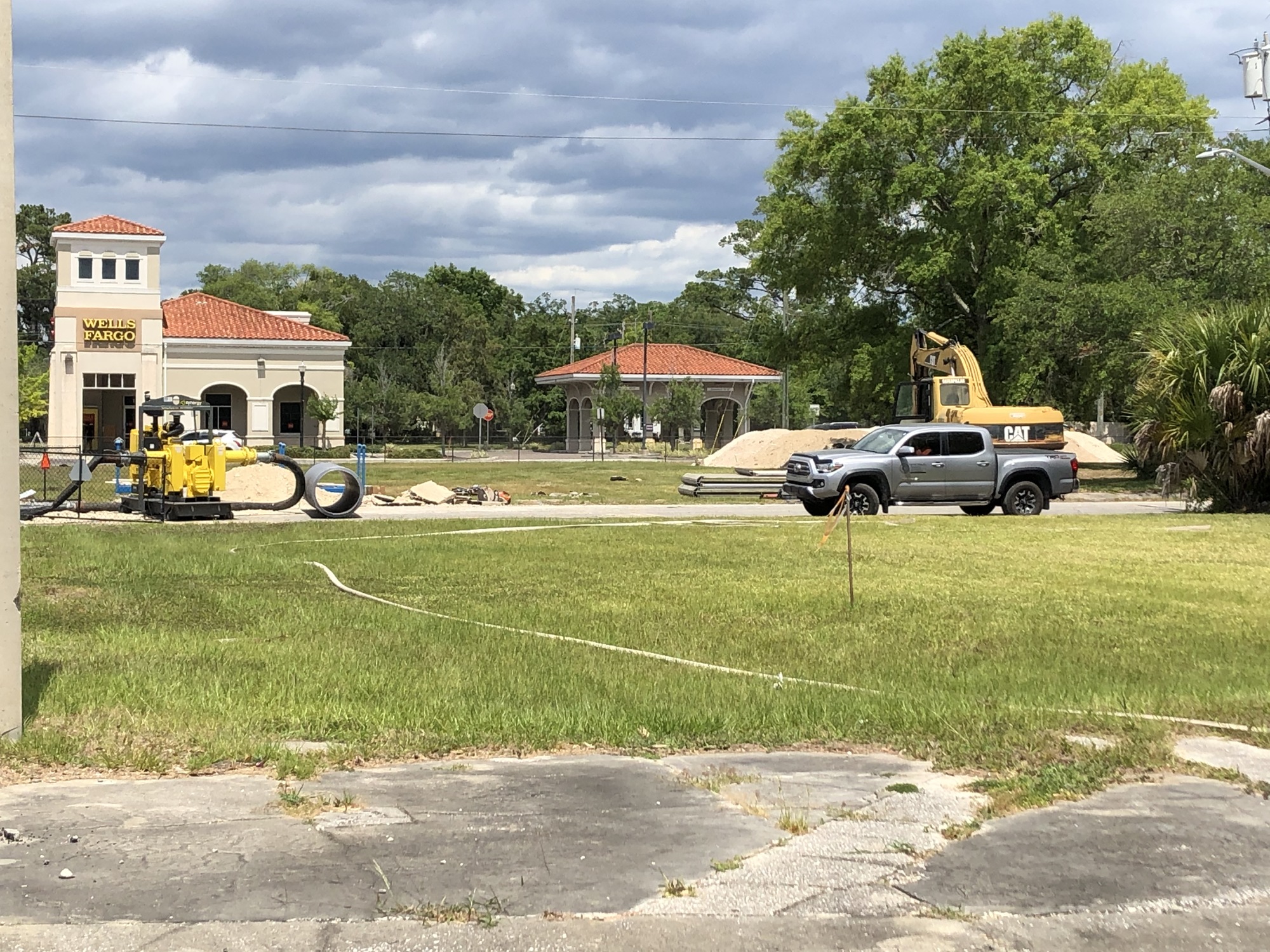 Lakeland-based Publix has said for more than a decade it would lease at the center