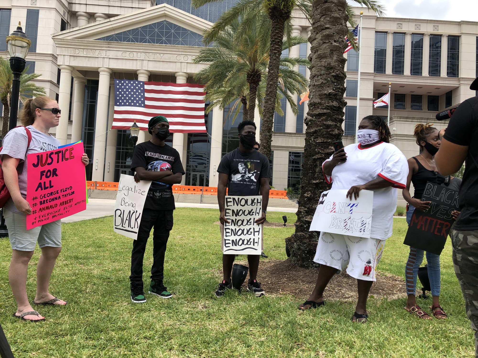 Protestors outside the Duval County Courthouse on June 1. (Mike Mendenhall)