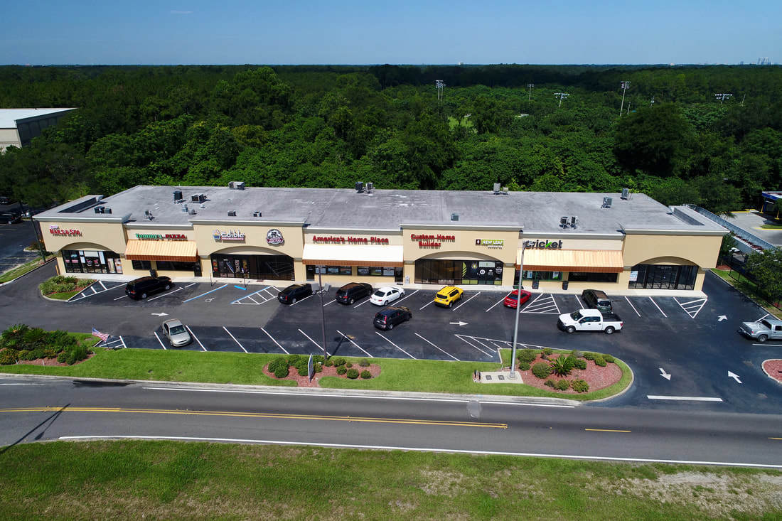 Biggie’s Pizza will replace part of the former Tommy’s Brick Oven Pizza space at 4160-2 Southside Blvd. in the Gates of Tinseltown shopping center. This photo, which is not current, shows where Tommy’s operated.