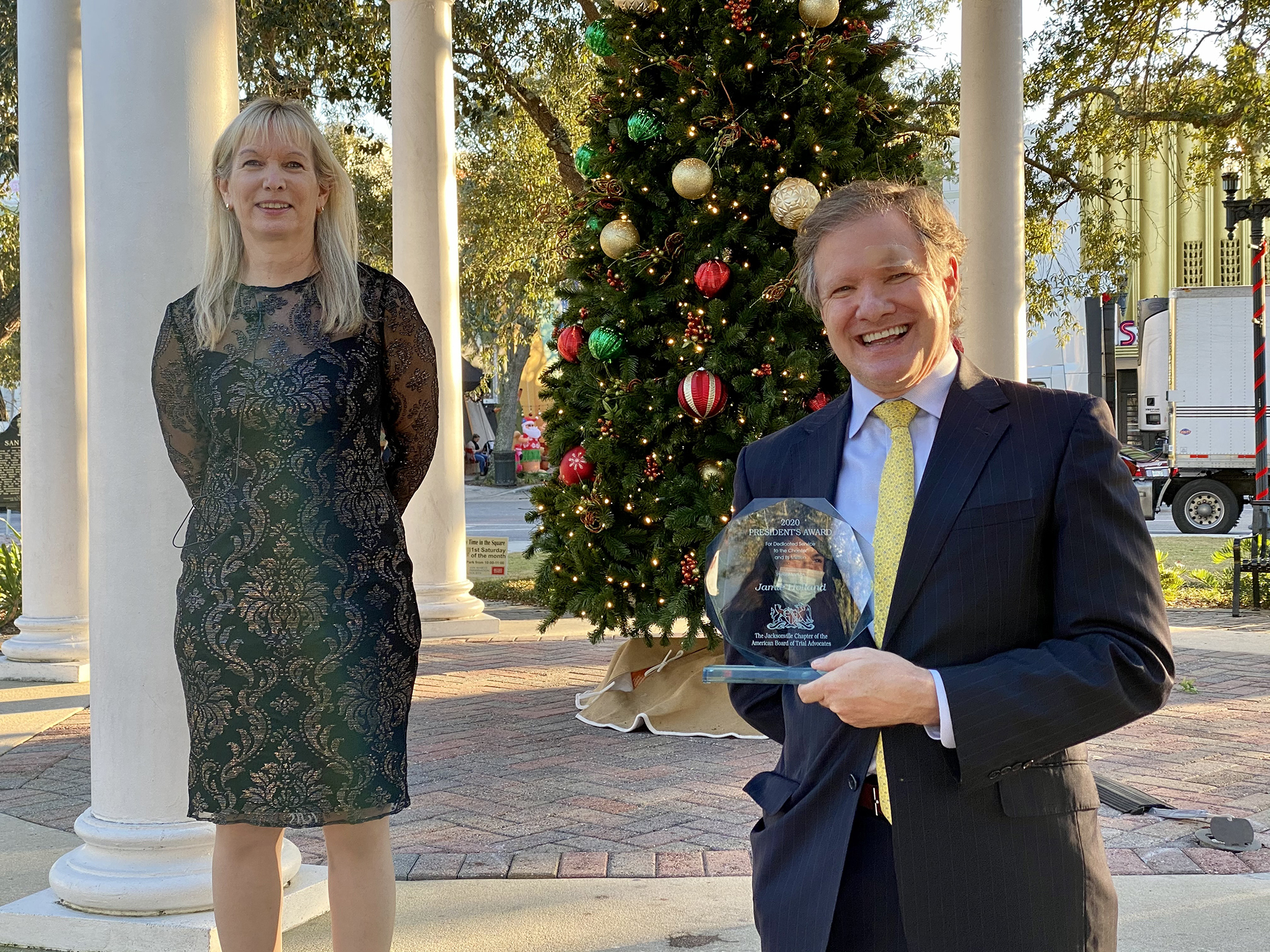 American Board of Trial Advocates Jacksonville Chapter 2020 President Corrine Hodak and President’s Award recipient, attorney Jamie Holland of Holland Law.