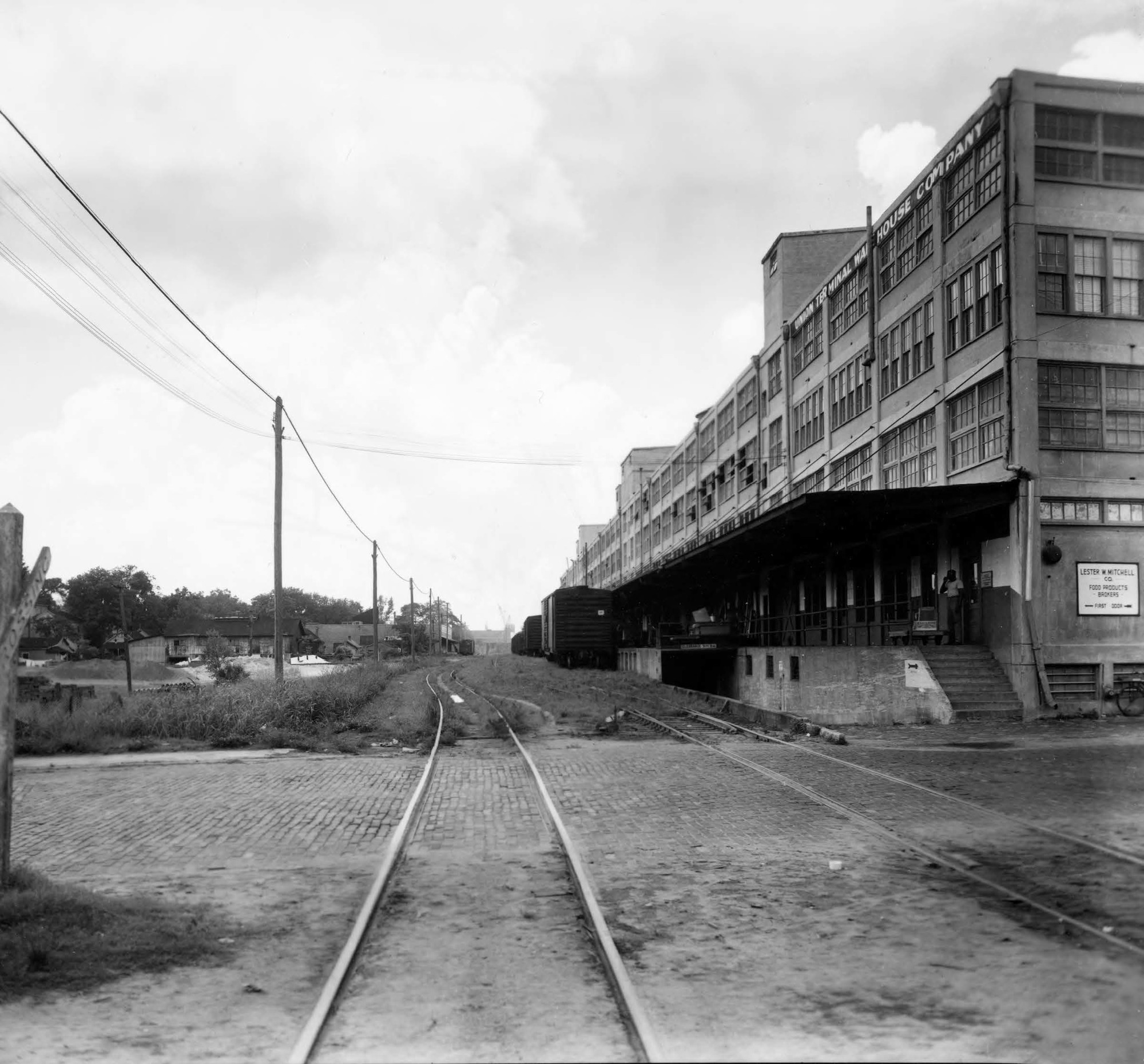 The Union Terminal Warehouse was completed in 1913.