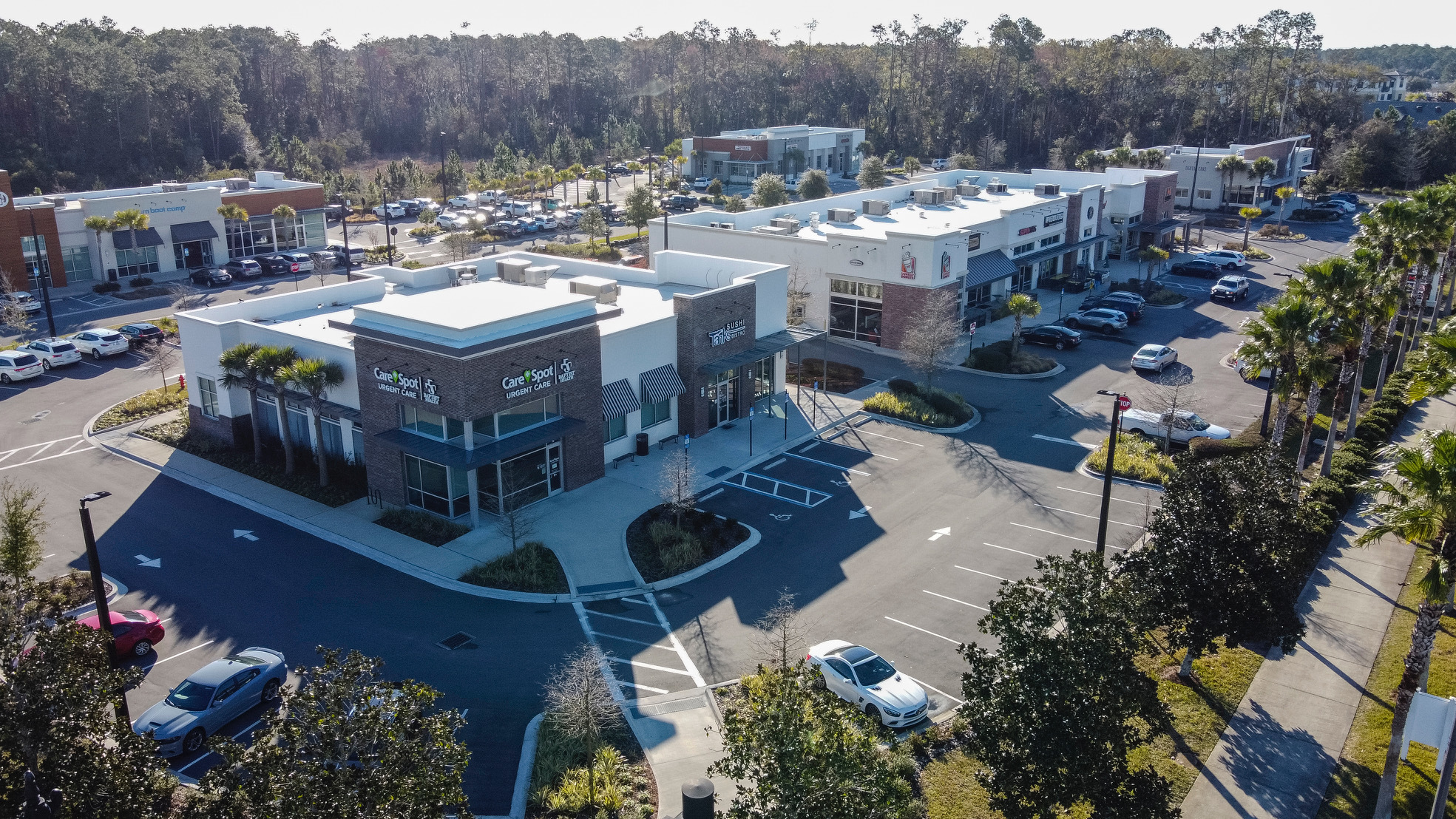 Skinner Bros. Realty sold five multitenant retail buildings in Nocatee Town Center for $15.6 million.