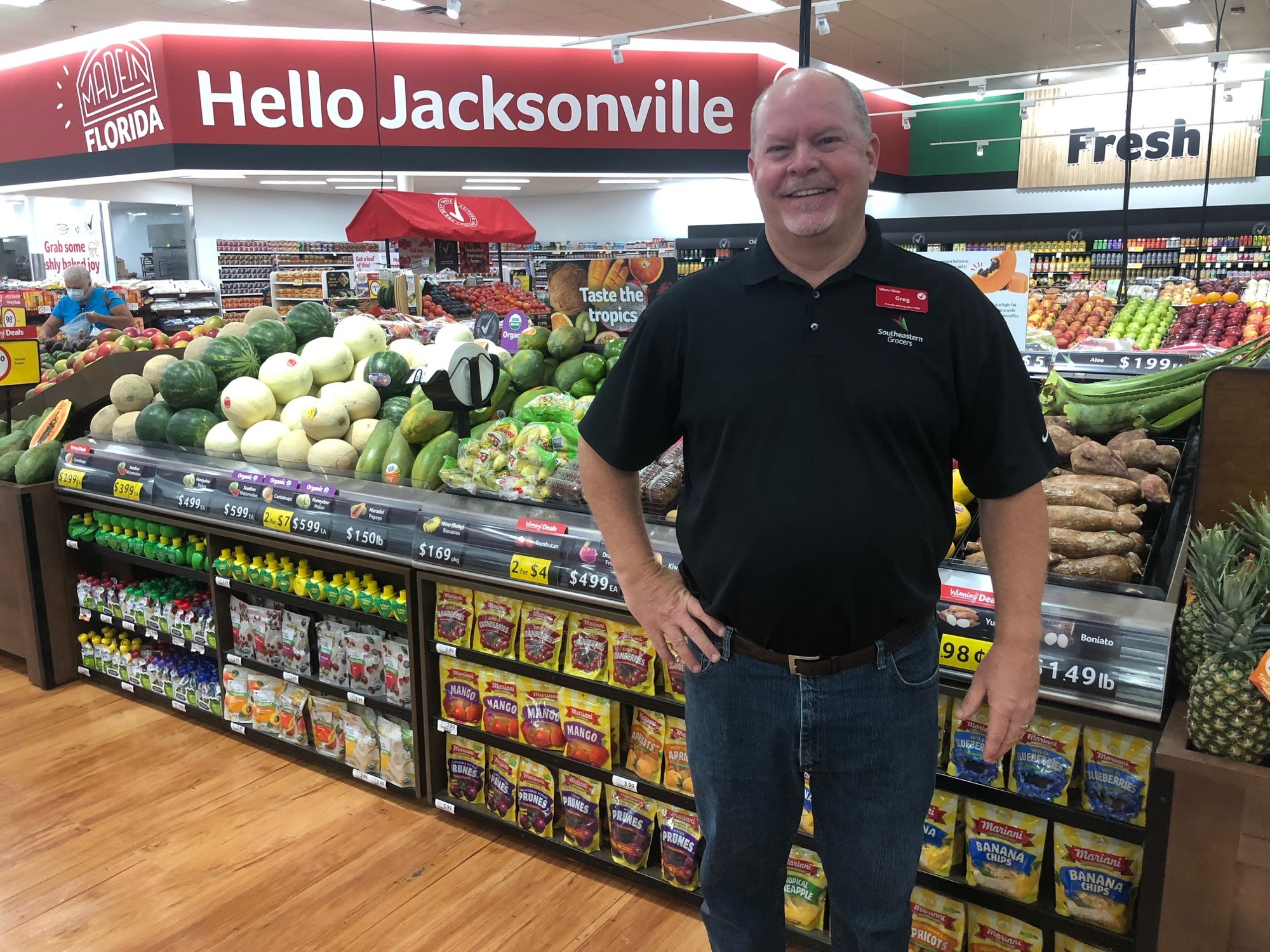 Southeastern Grocers District Manager Greg Stanford in the renovated grocery store.