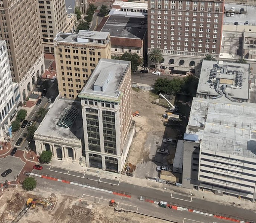 The apartment site is between the Florida Life Building and 25 W. Forsyth St. parking garage.