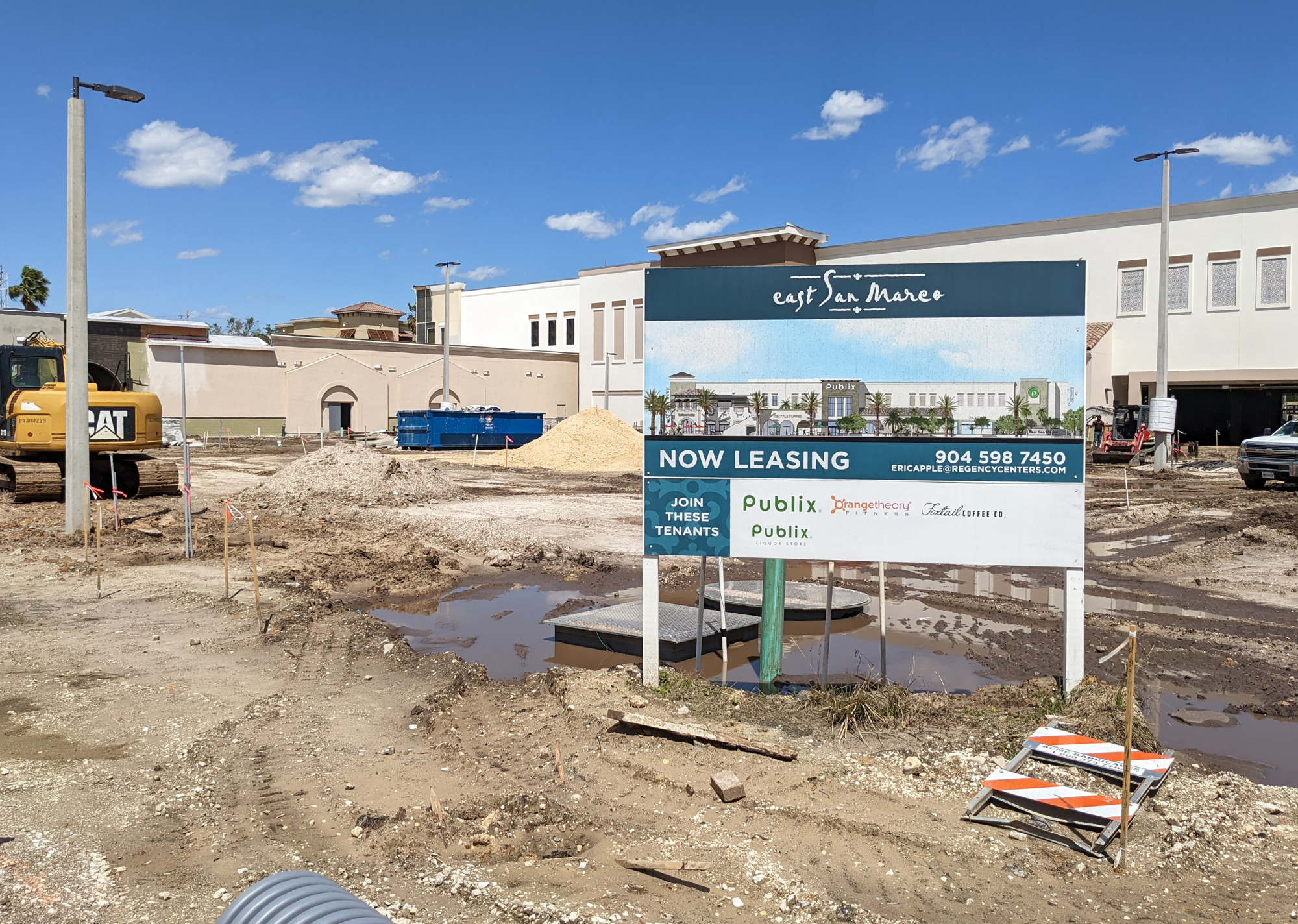 Publix anchors the East San Marco shopping center under construction at Atlantic Boulevard and Hendricks Avenue.