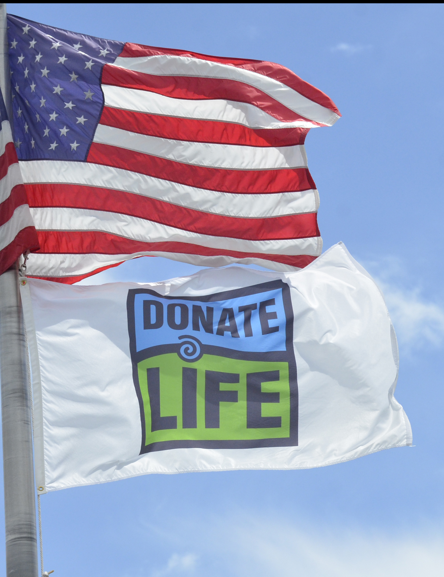 The flag will be donated to the family of the organ donor.