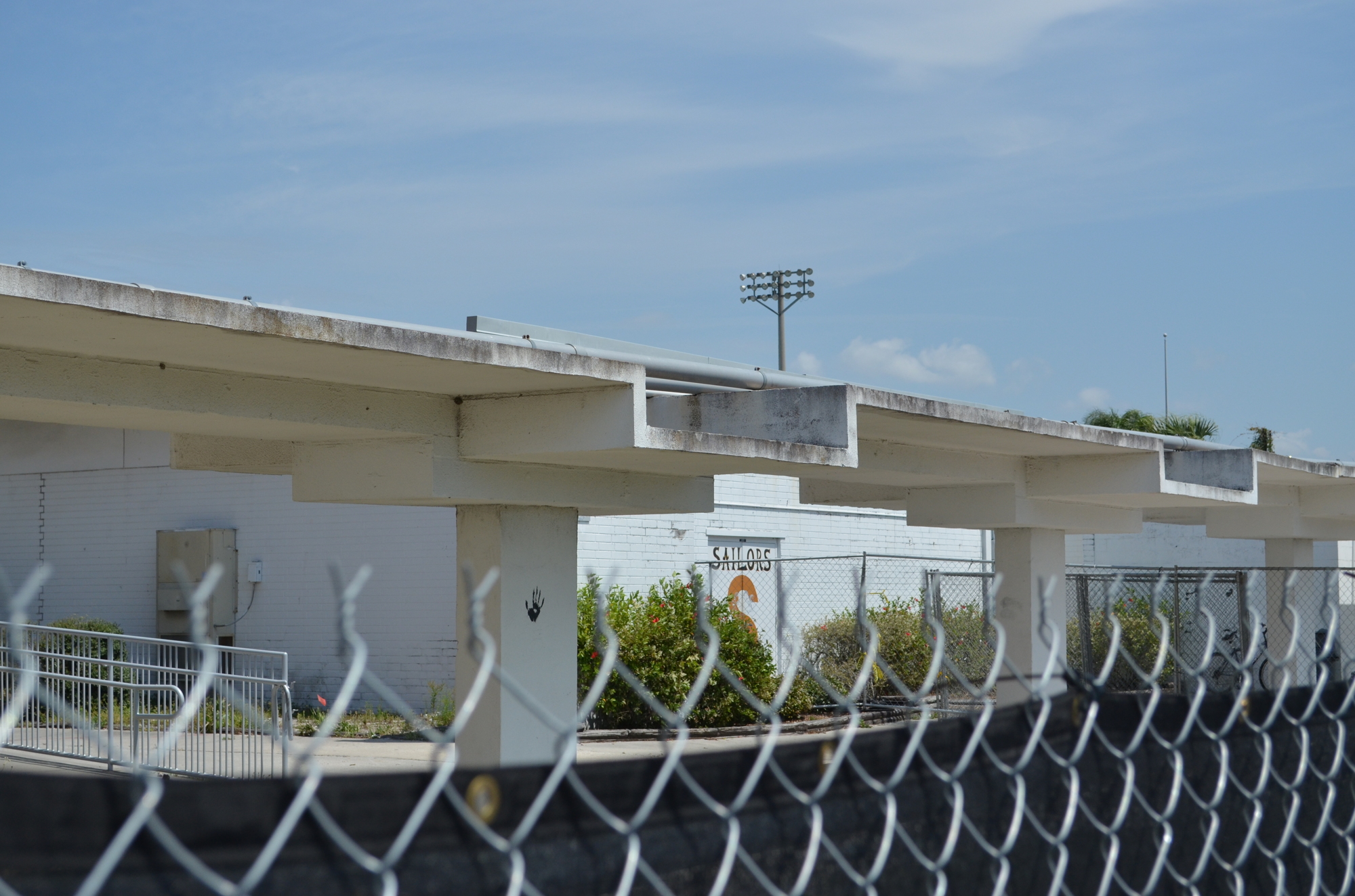 Designed by renowned American architect Paul Rudolph, the canopy connects the architectural vision of the current Sarasota High School with the old building.