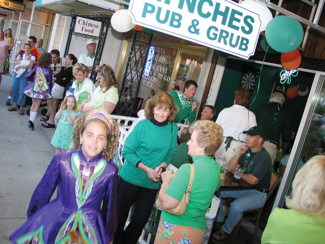 Lynches Pub & Grub attracted a crowd for its St. Patrick’s Day celebration in 2004 on St. Armands Circle.