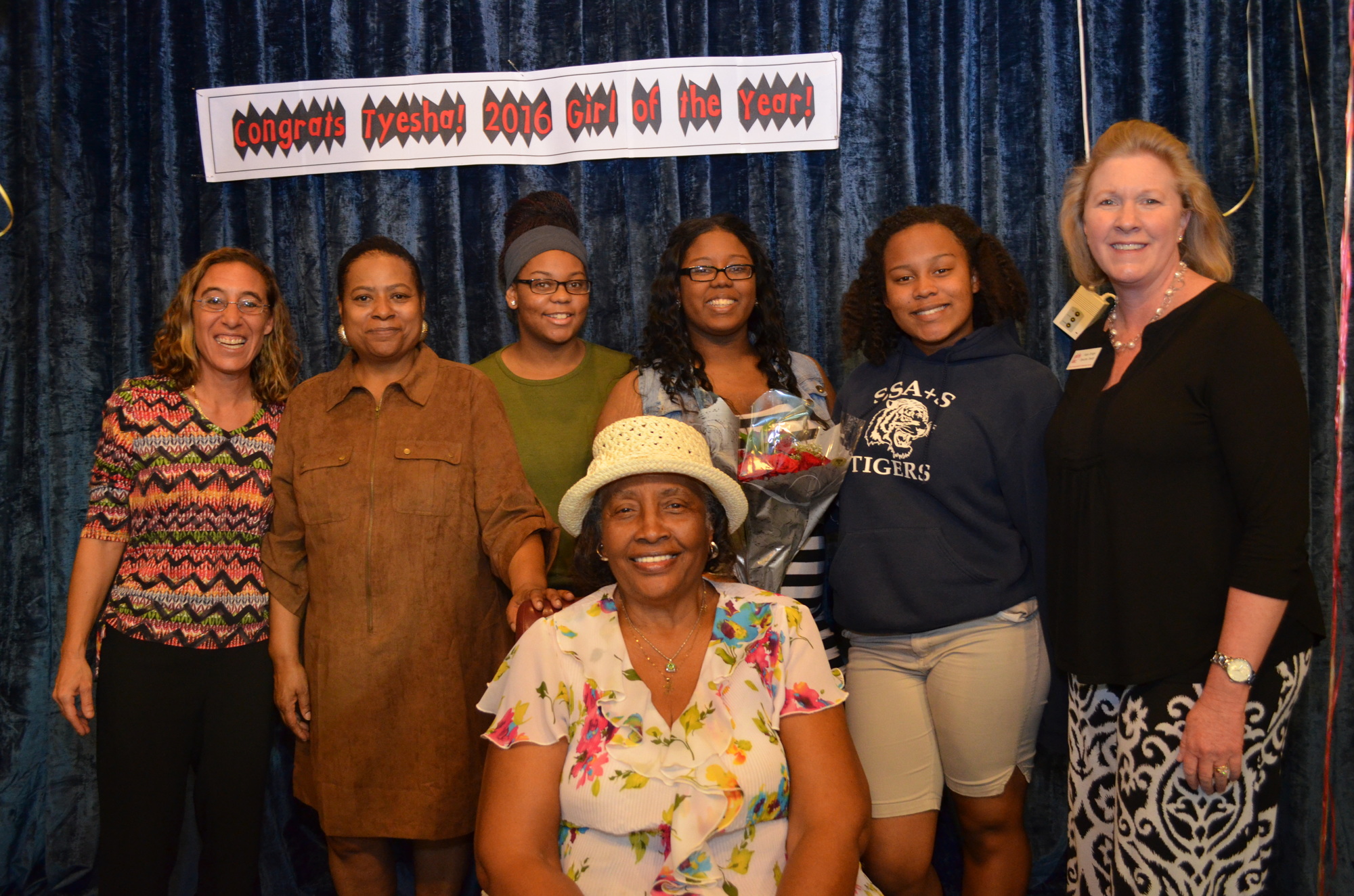 Allison Mazer, Jackie Chester, Ebony Brown Tyesha Brown, Daysha Brown, Girls Inc. Sarasota Executive Director Angie Stringer and Helen Dixon.