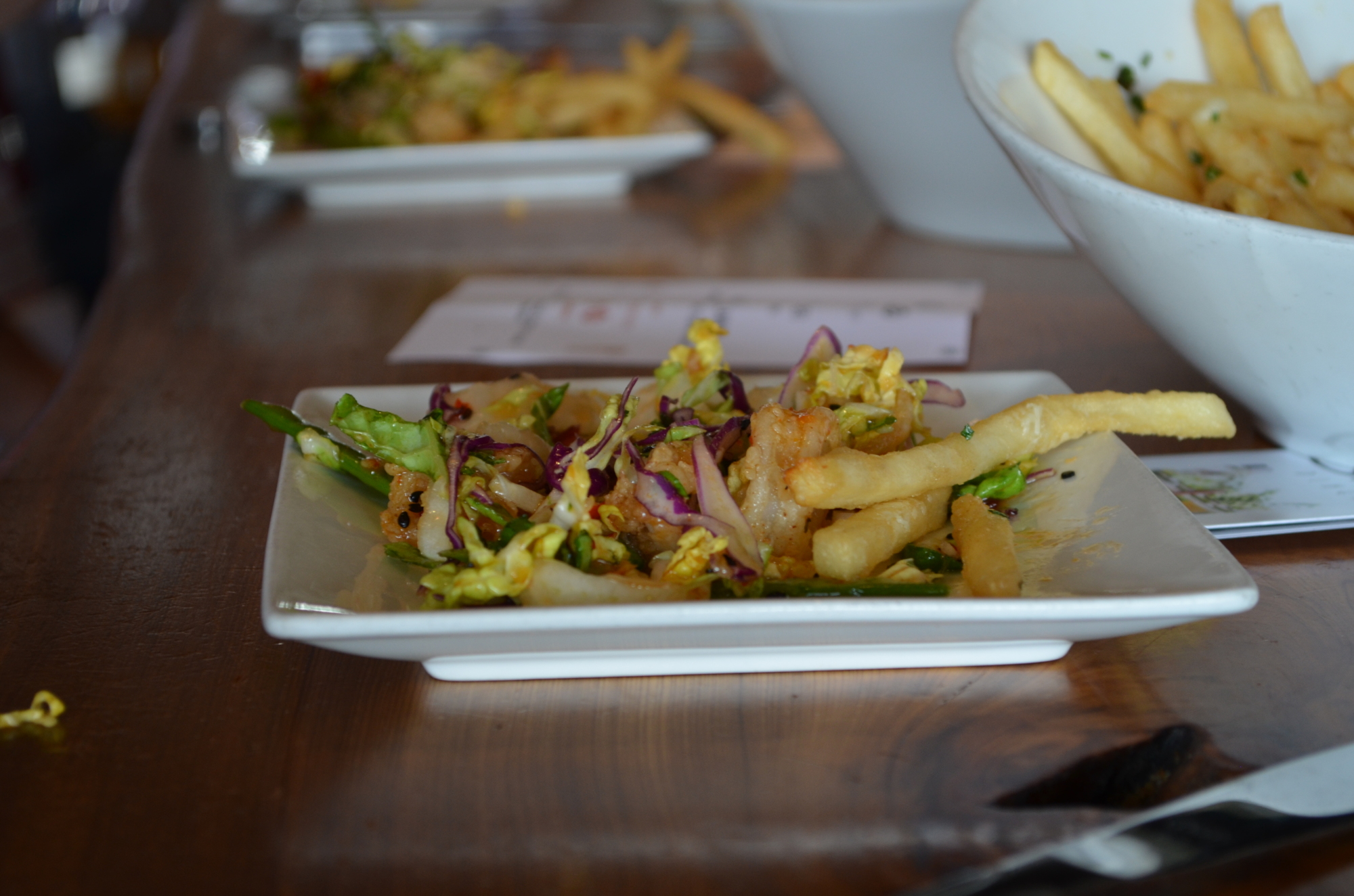 Shore Diner serves truffle fries and calamari to tour participants.