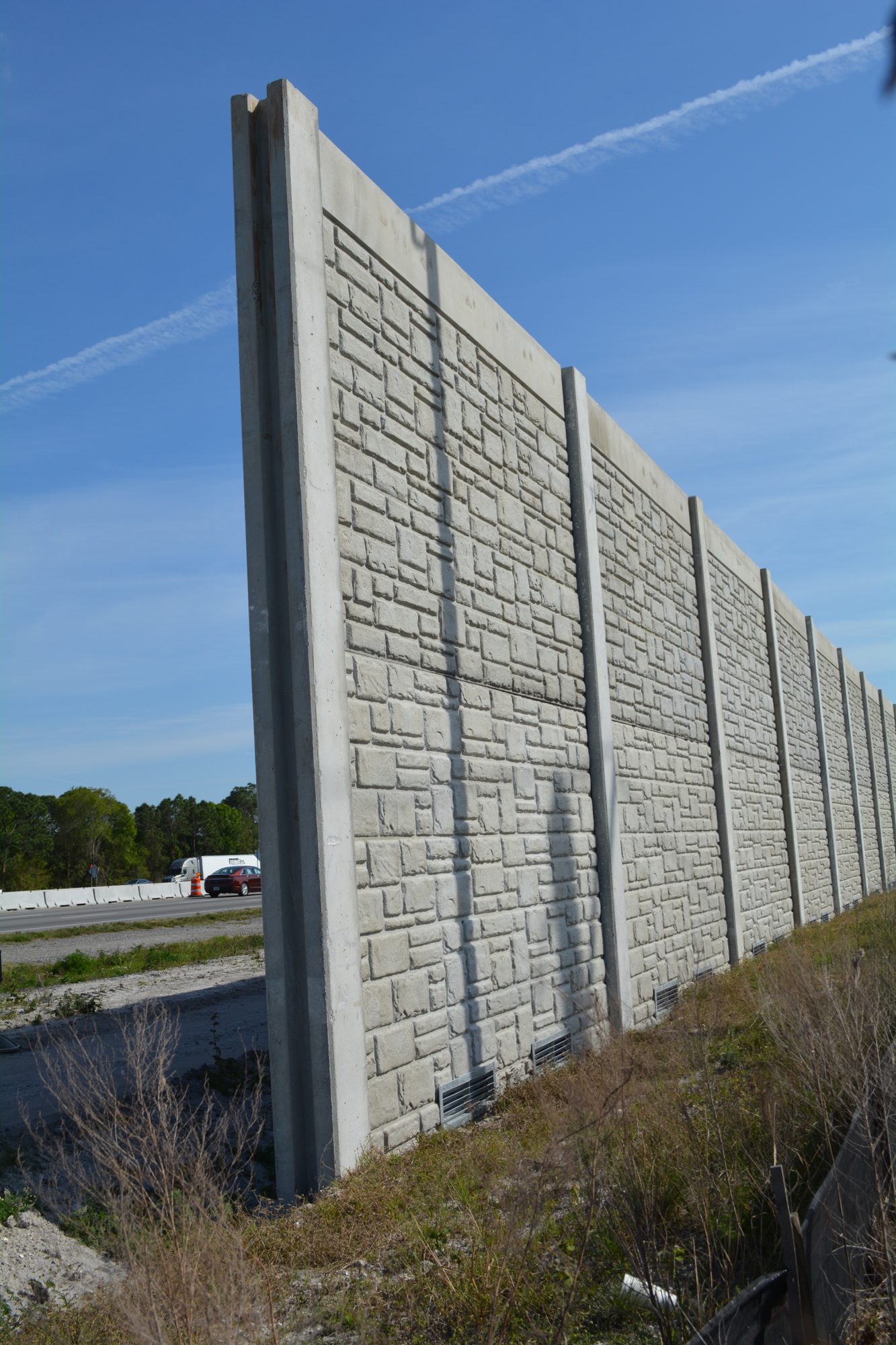 FDOT is constructing a sound barrier on the west side of I-75 along Cattlemen Road, just north of Fruitville Road.