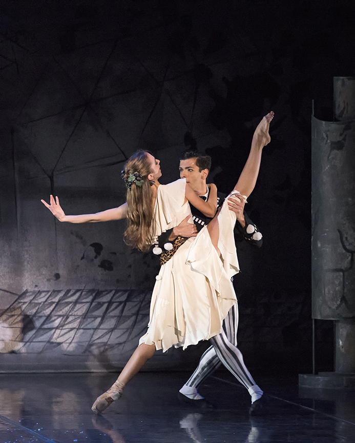 Ellen Overstreet and Ricardo Graziano in Sir Frederick Ashton's 