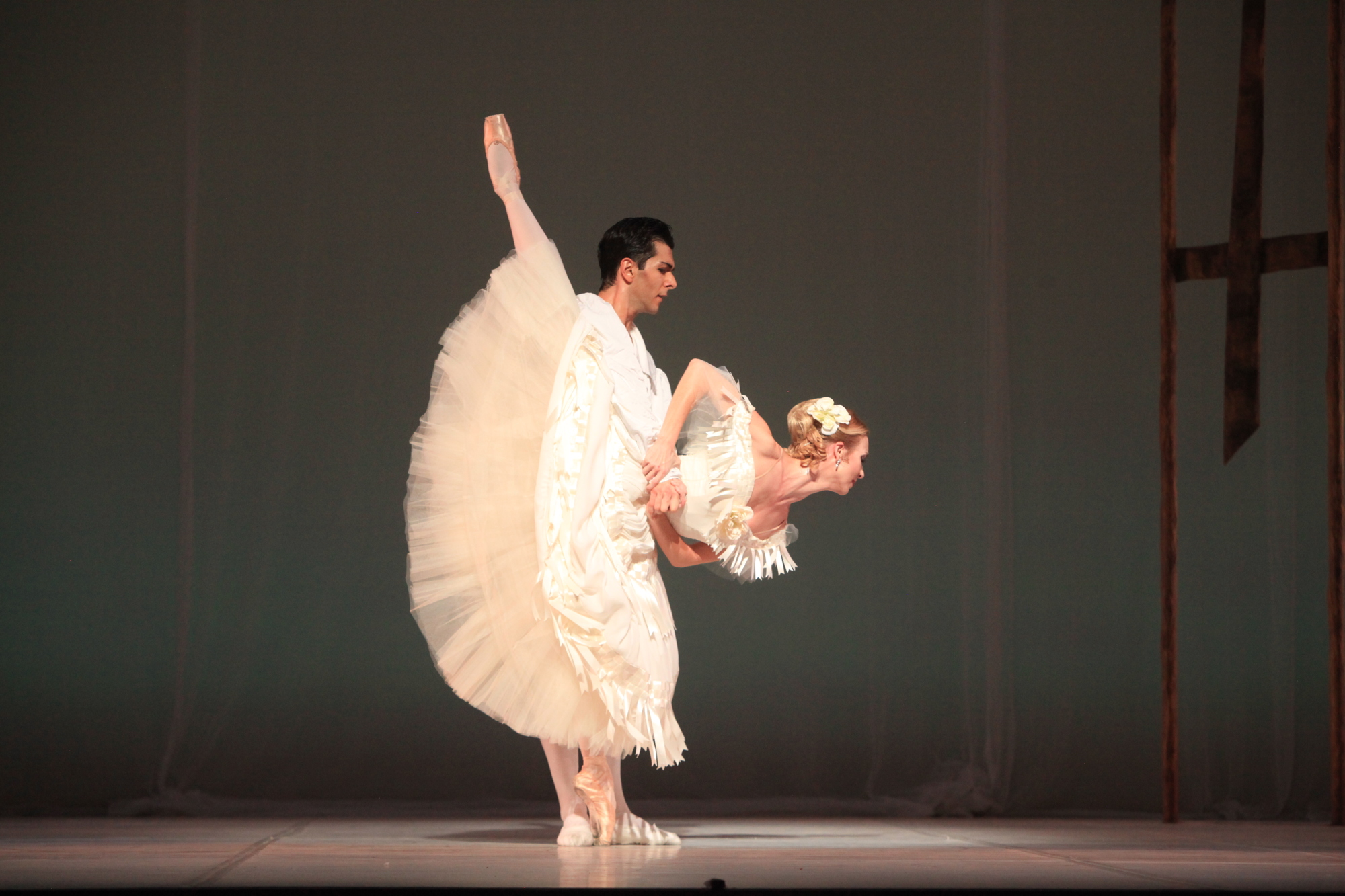 Ricardo Graziano and Victoria Hulland perform Sir Frederick Ashton’s “Marguerite and Armand.” Photo by Frank Atura.