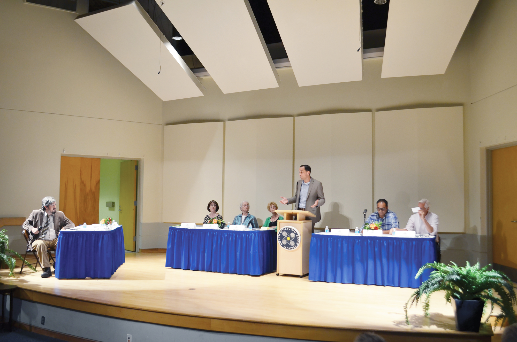 Sarasota Chamber President and CEO Kevin Cooper speaks at Tuesday's debate regarding administrative development review at New College.