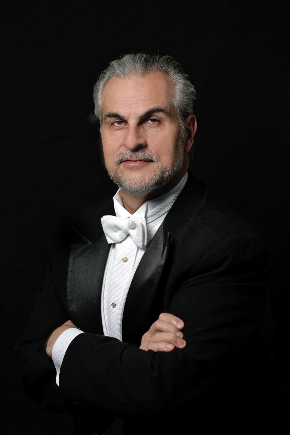 Sarasota Opera Artistic Director Victor DeRenzi directs “Manon Lescaut.”