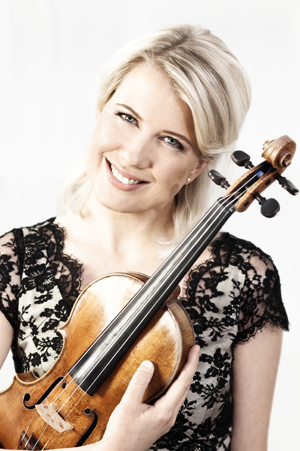 Finnish violinist Elina Vähäla shined in the last Masterworks concert of the season. Courtesy photo