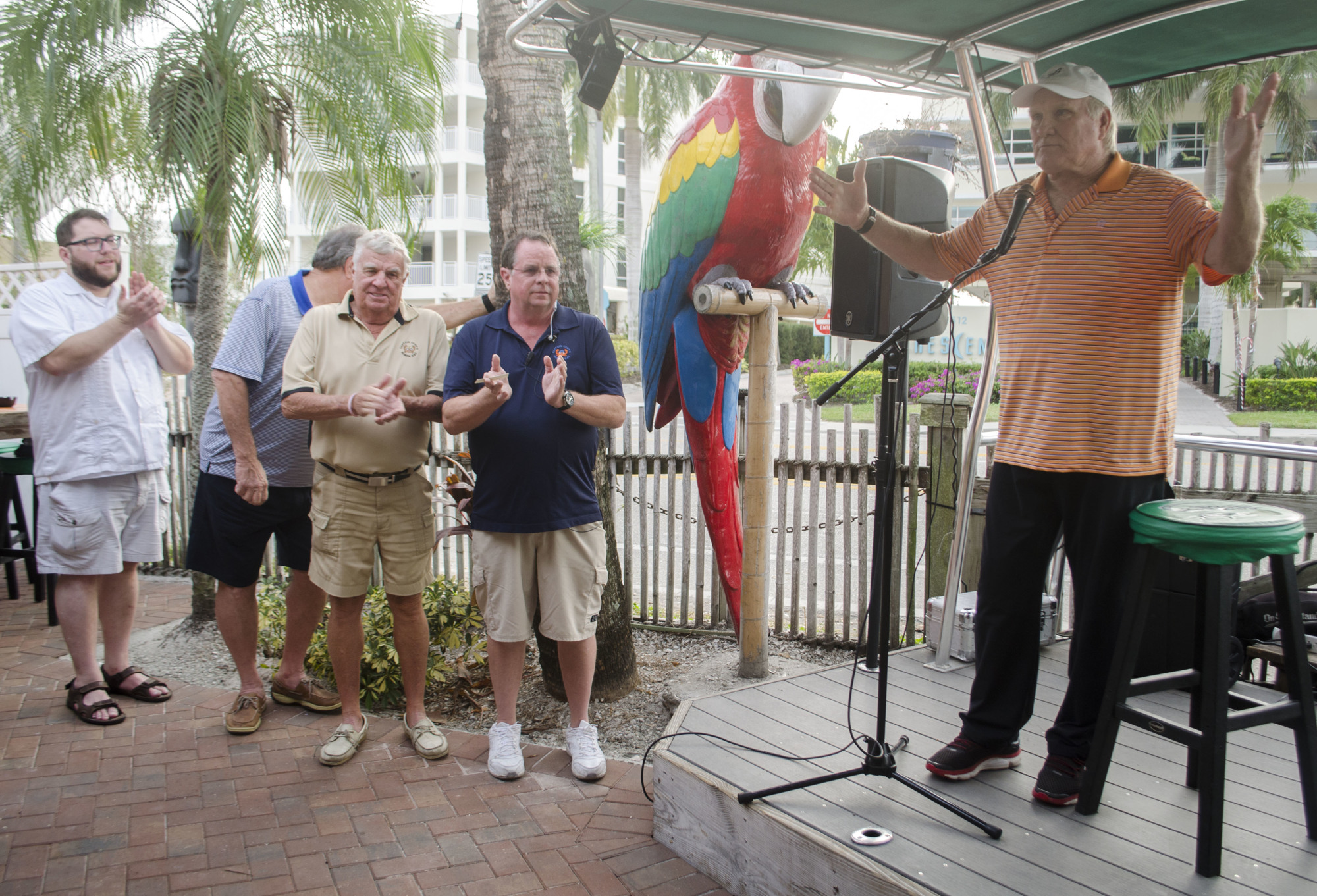 Terry Bradshaw addresses fans Jan. 3 at Captain Curt's on Siesta Key.
