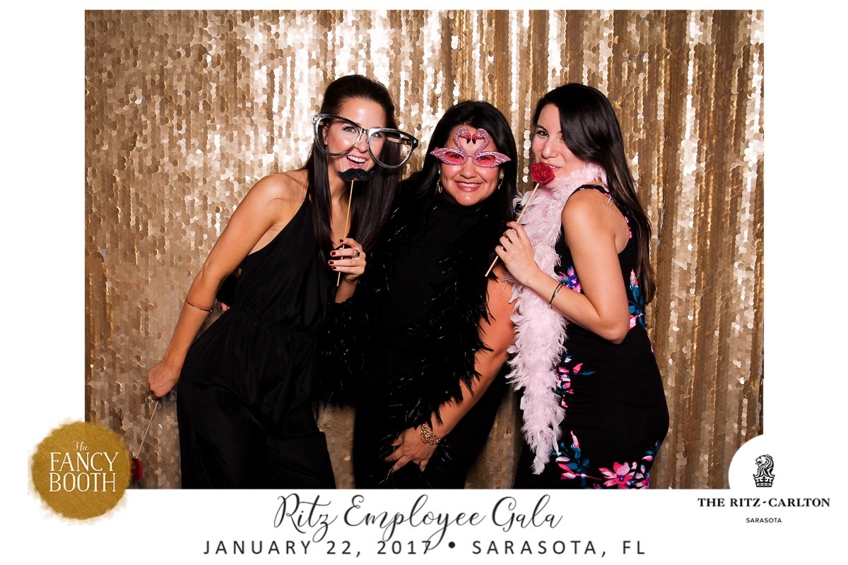 Monica Kelly, Kelsey Alholm and Felicia McDermott — Photo by The Fancy Booth