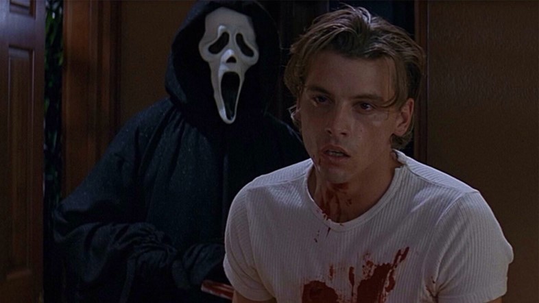 Skeet Ulrich is chased by Ghostface in 