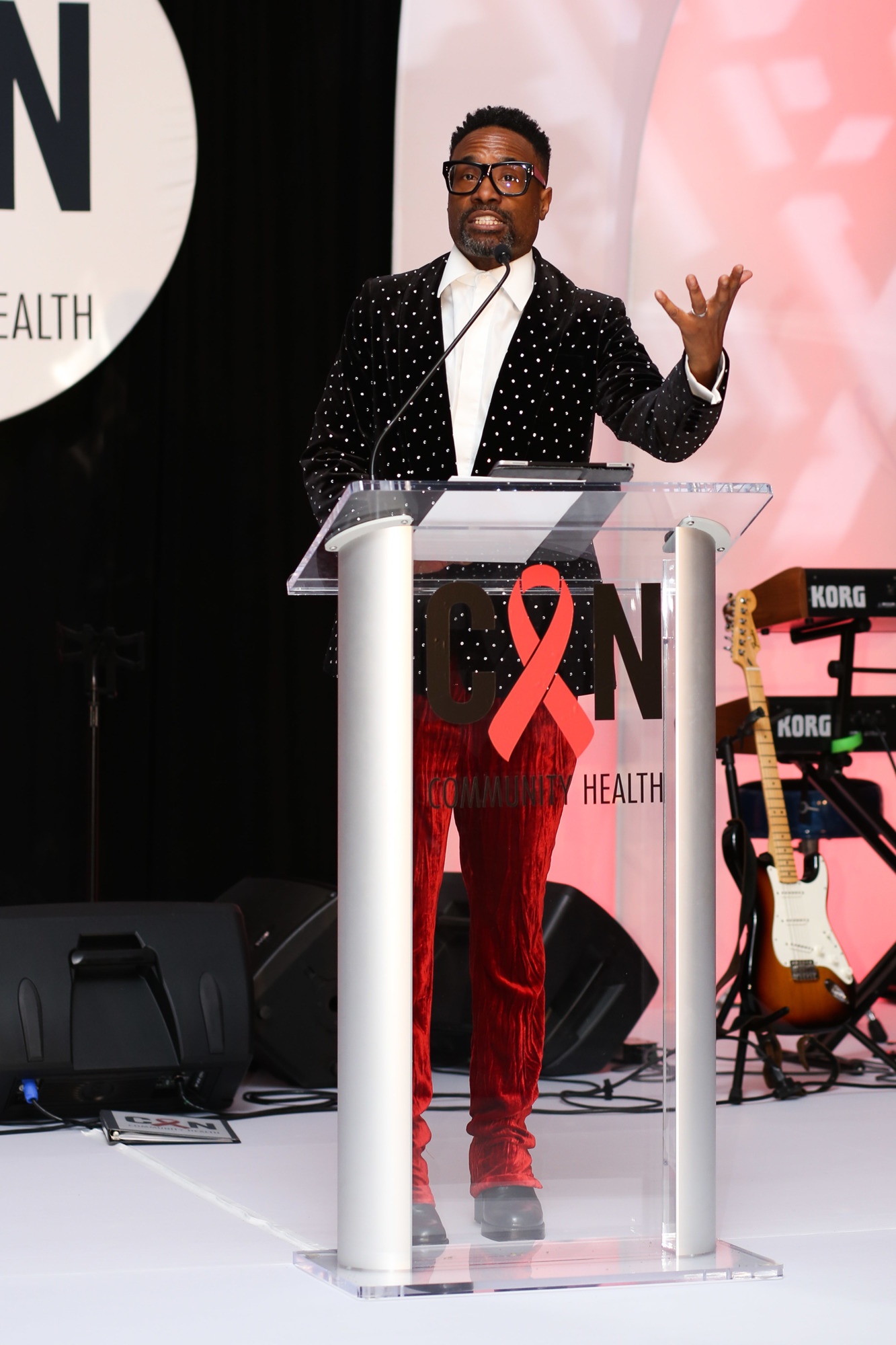 Billy Porter gives his speech at the March 16 Red Ribbon Gala.