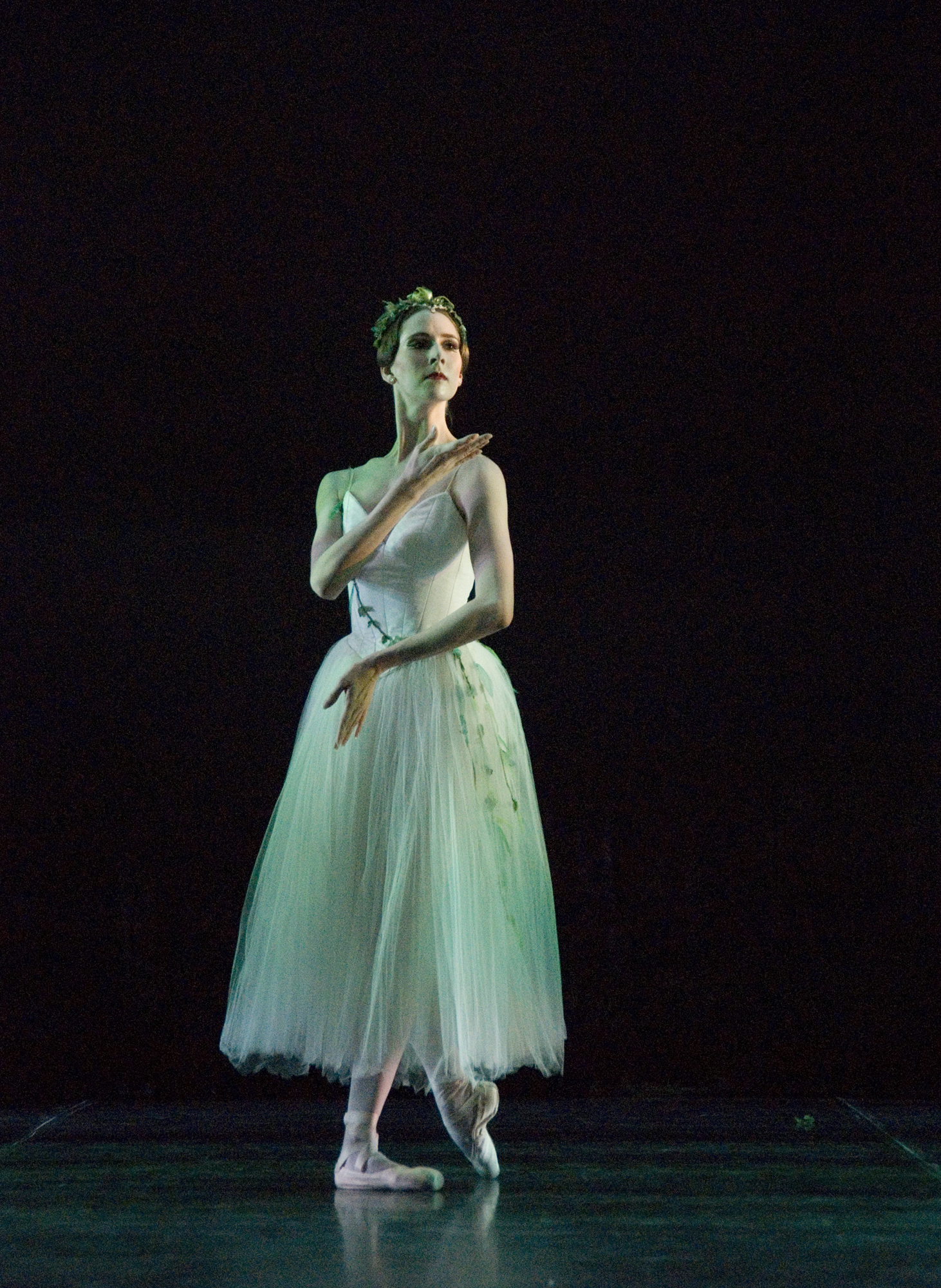 Amy Wood plays Myrtha in Sarasota Ballet's 