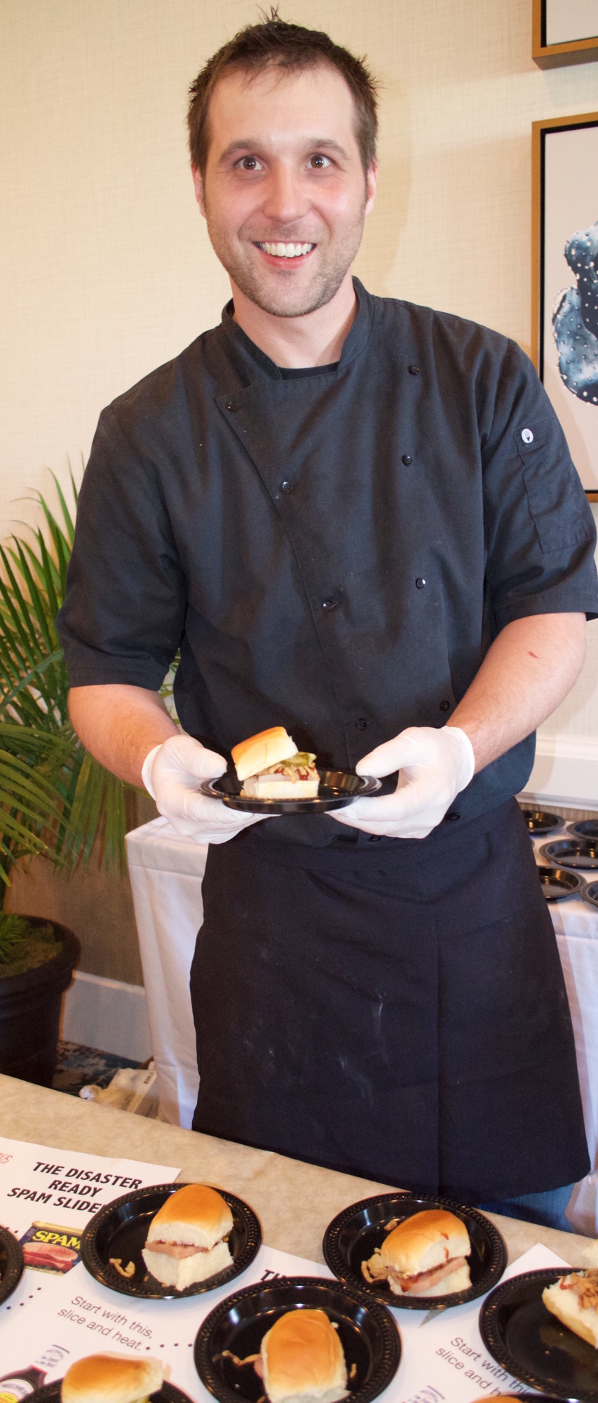 Chef Chris Reed of the Lazy Lobster and his Spam sliders.