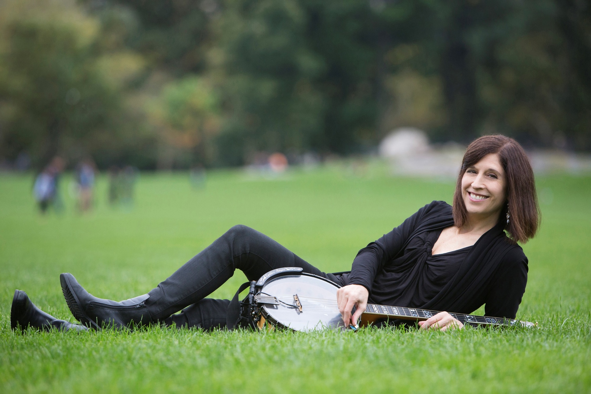 Banjoist Cynthia Sayer is a 2006 inductee into the National Four-String Banjo Hall of Fame. Courtesy photo