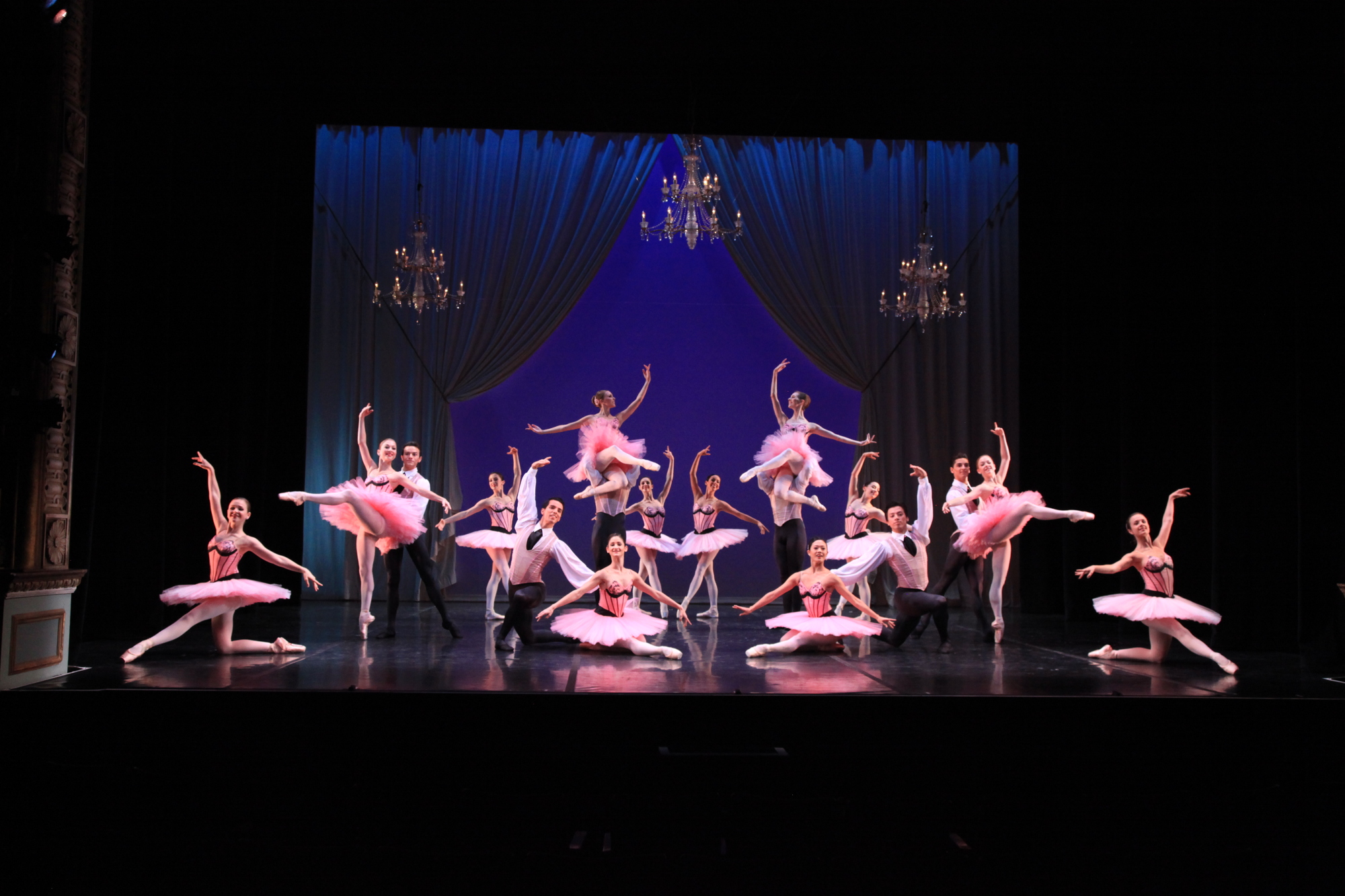 The Sarasota Ballet in Ricardo Graziano's 