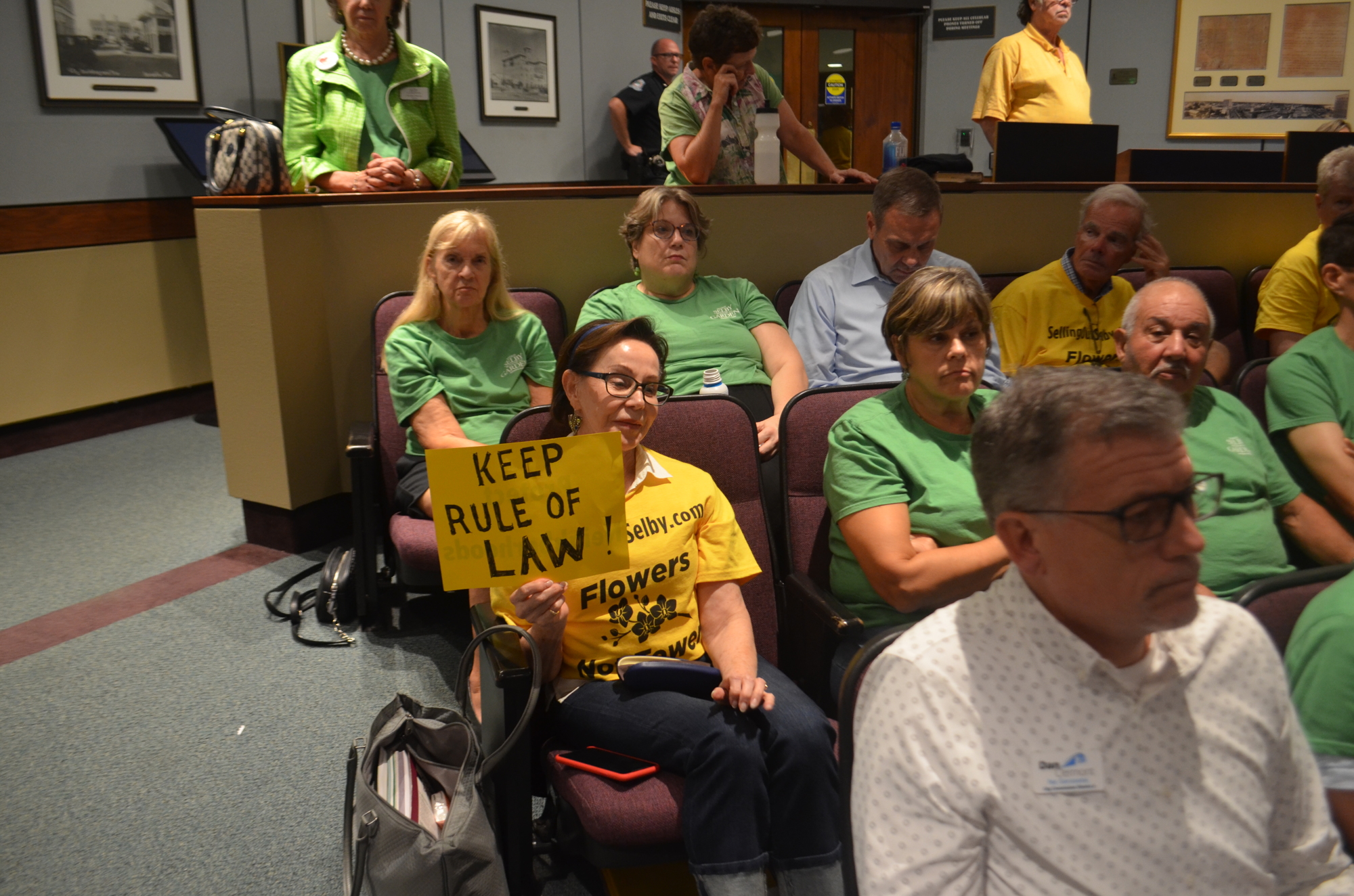Support and opposition to the Selby Gardens master plan was vocal.