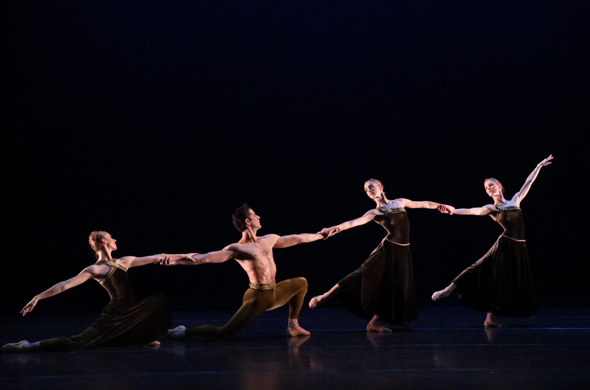 Danielle Brown, left, Marcelo Gomes, Ellen Overstreet and Katelyn May perform in Paul Taylor's 
